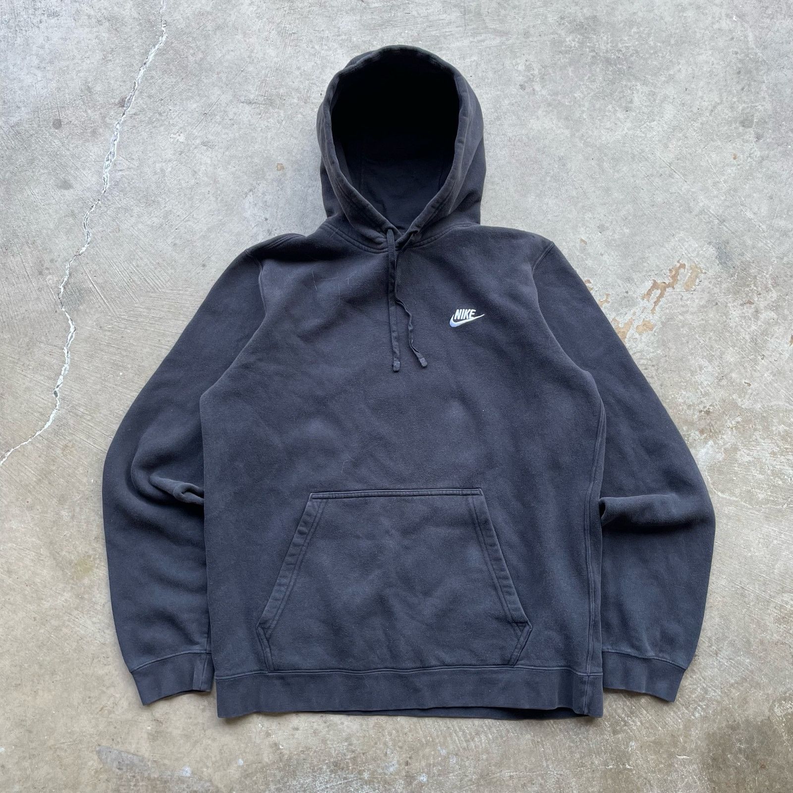 Vintage NIKE BLACK HOODIE BLANK BAGGY FITS LRG Size US L / EU 52-54 / 3 - 3 Thumbnail