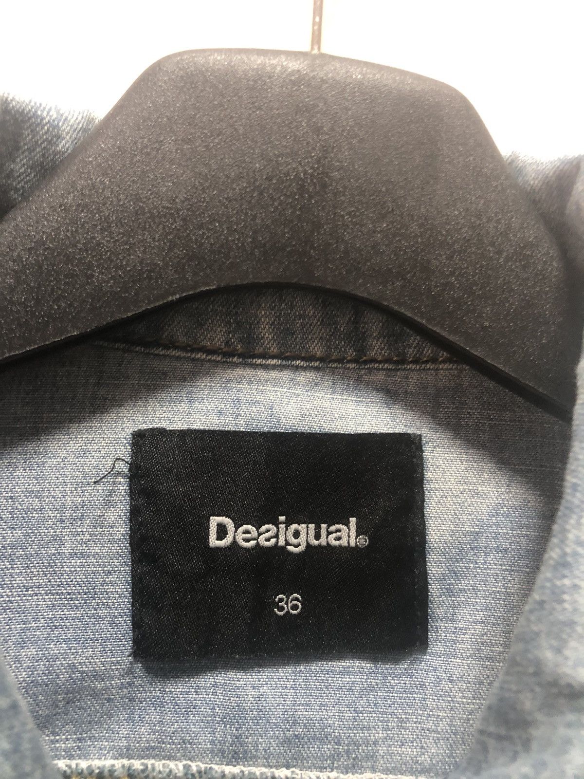 Desigual DESIGUAL Denim Jacket Soft Distressed Patch Size XS / US 0-2 / IT 36-38 - 2 Thumbnail