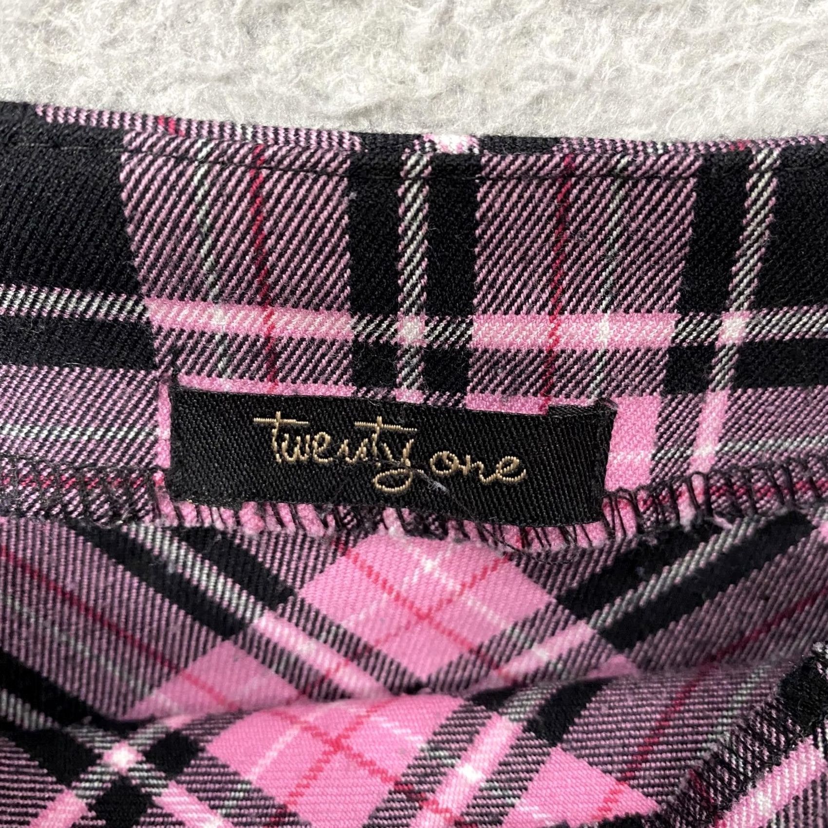 Vintage VTG Twenty One Plaid Mini Skirt Size S Juniors Pink Low Rise Pleated Short Skirt Y2K Emo Punk Size 28" / US 6 / IT 42 - 4 Thumbnail