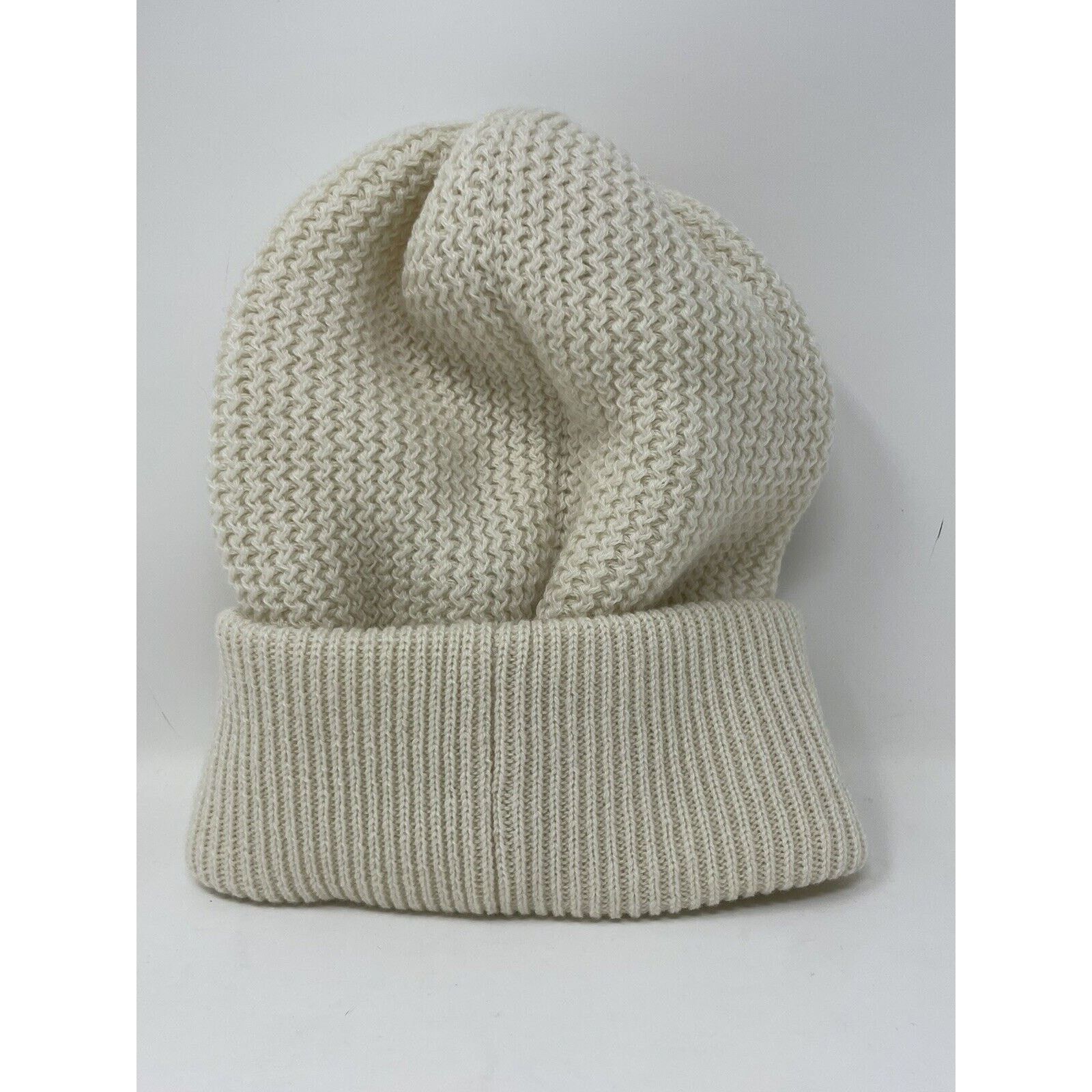 Chanel Chanel Cashmere Hat Beanie 22A Ivory Script NWT Size ONE SIZE - 2 Thumbnail