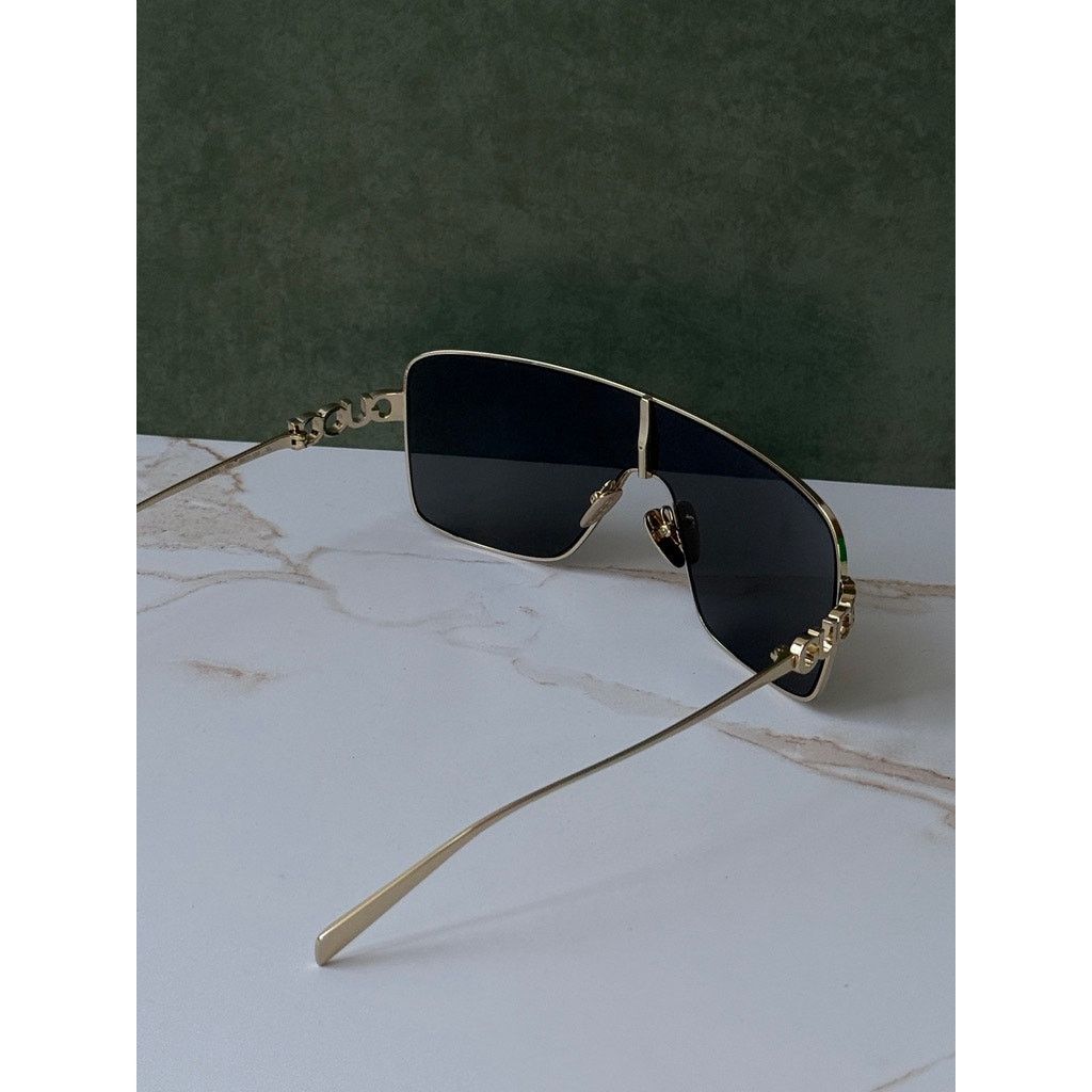 Gucci NEW Gucci GG1936S Gold Mask Grey Lens Sunglasses $710 Size ONE SIZE - 5 Thumbnail