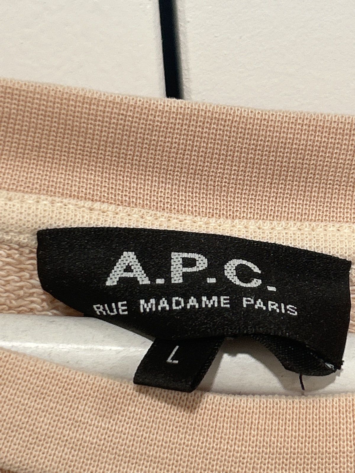 A.P.C. A.P.C. Light Pink Script Logo Crewneck Sweatshirt Size US L / EU 52-54 / 3 - 4 Thumbnail