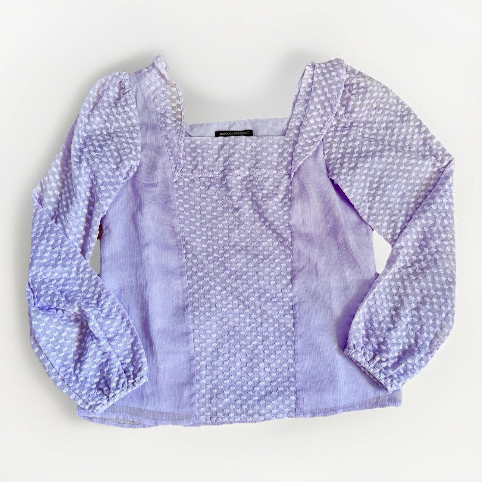 Banana Republic NWOT Banana Republic Textured Blouse Long Sleeve Size XXS Size XXS / US 00 / IT 34 - 1 Thumbnail