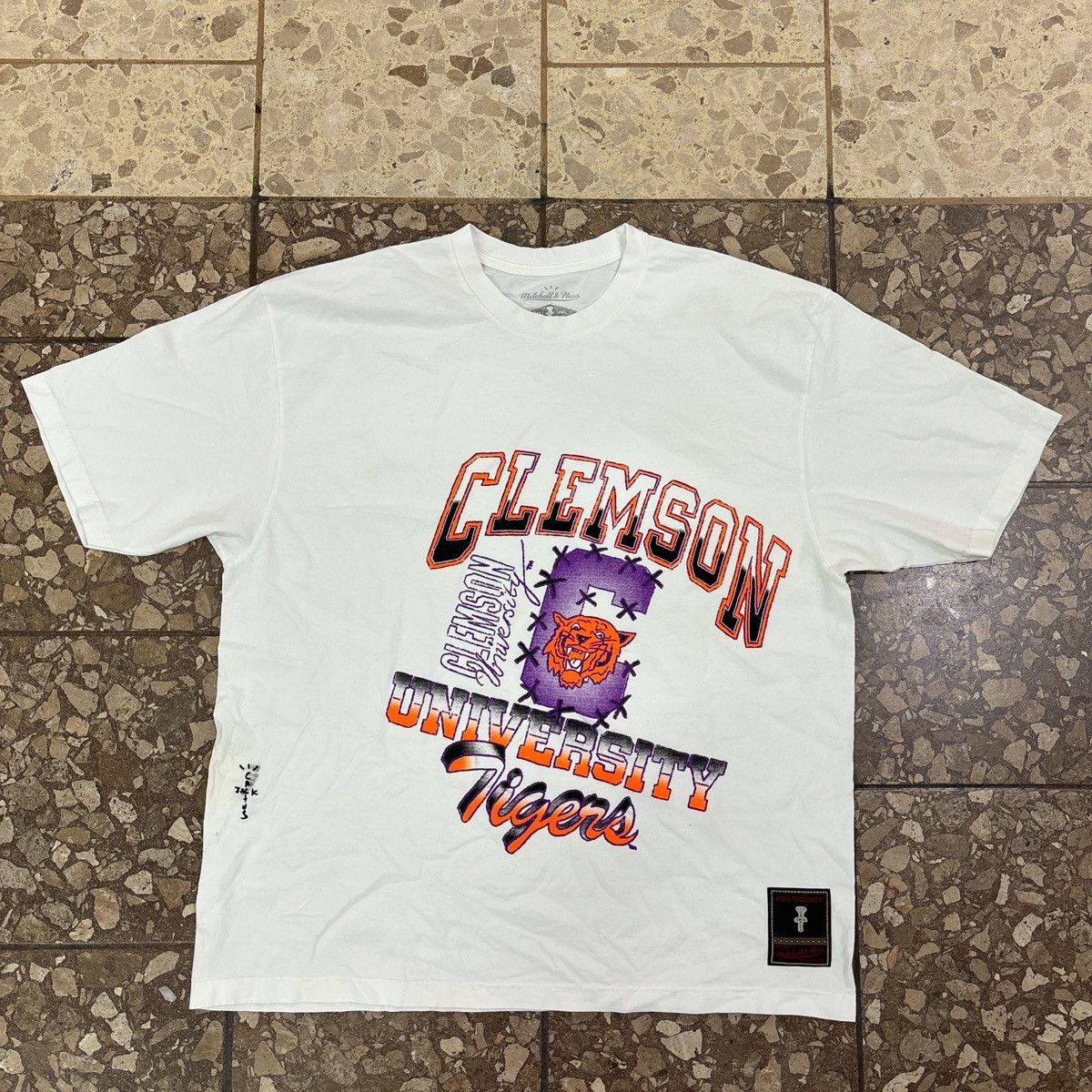 Mitchell & Ness × Travis Scott Mitchell & Ness X Cactus Jack Size US XXL / EU 58 / 5 - 1 Thumbnail