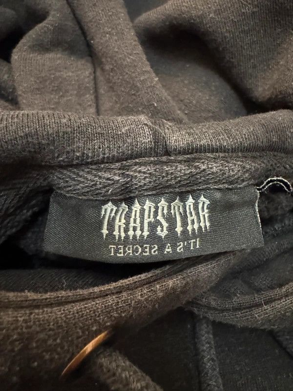 Trapstar London Trapstar International Takeover 2.0 Black Hoodie SweatshirtS Size US S / EU 44-46 / 1 - 7 Thumbnail
