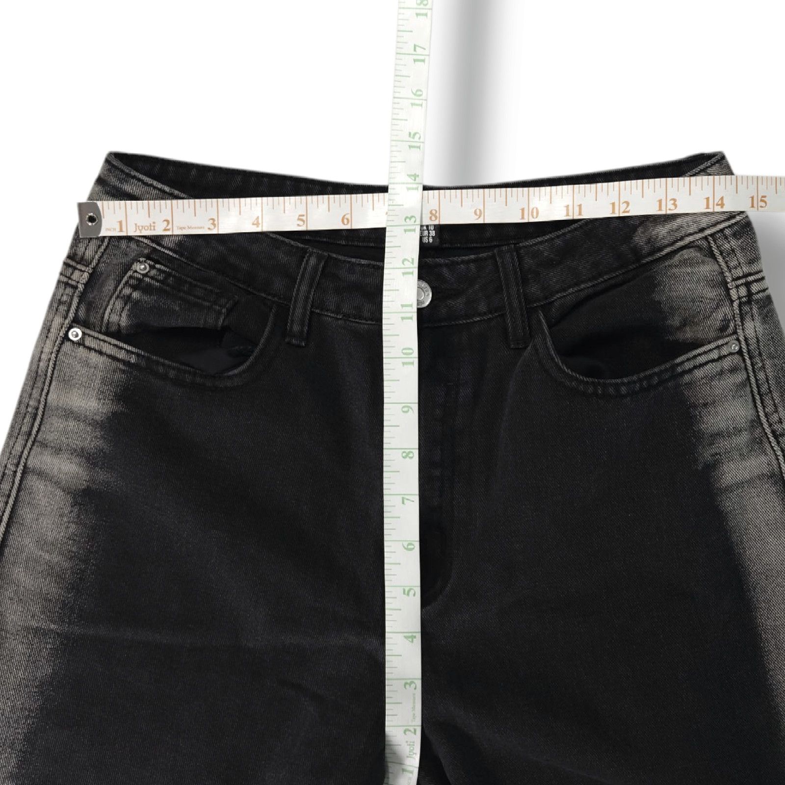 Other EUC Missguided Two-Tone Mom Jeans Crop Denim Jeans Sz. 6x25 Size 28" / US 6 / IT 42 - 8 Thumbnail
