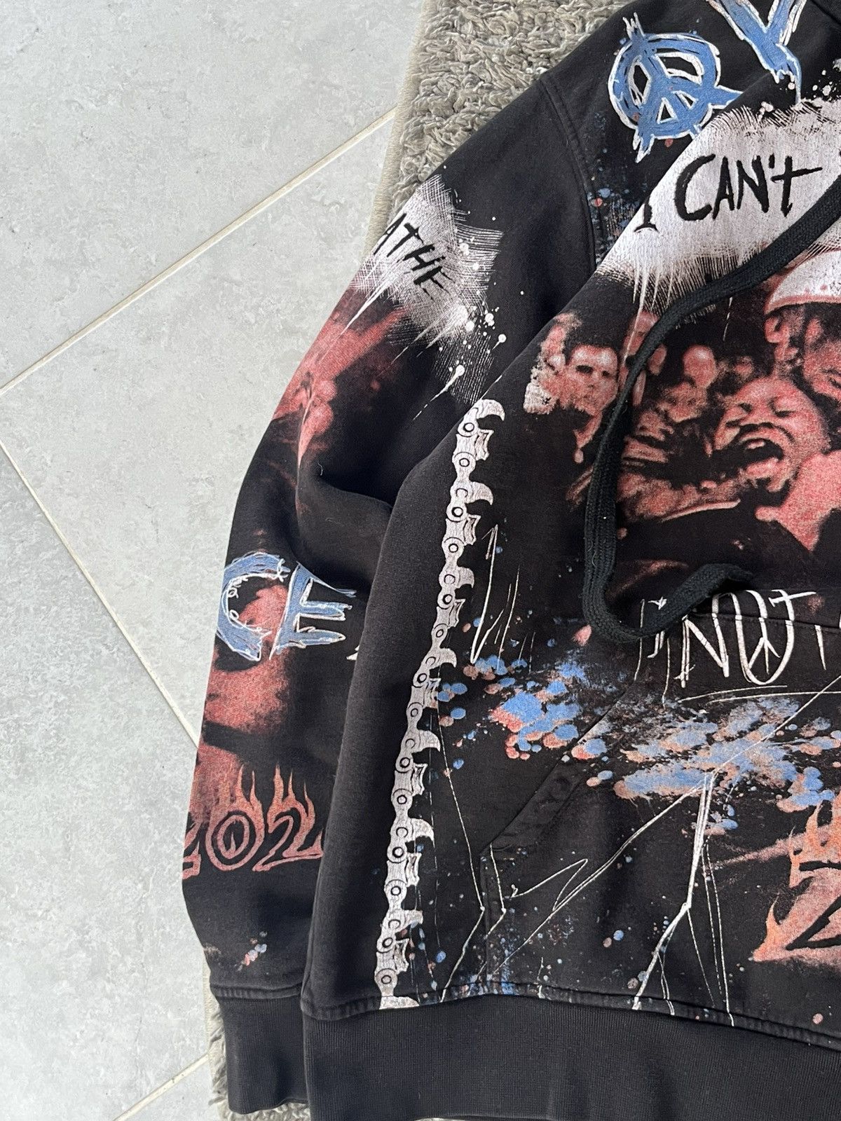 DEFEND PARIS Vintage Hoodie Defent Paris Over print Y2K style Size US L / EU 52-54 / 3 - 5 Thumbnail