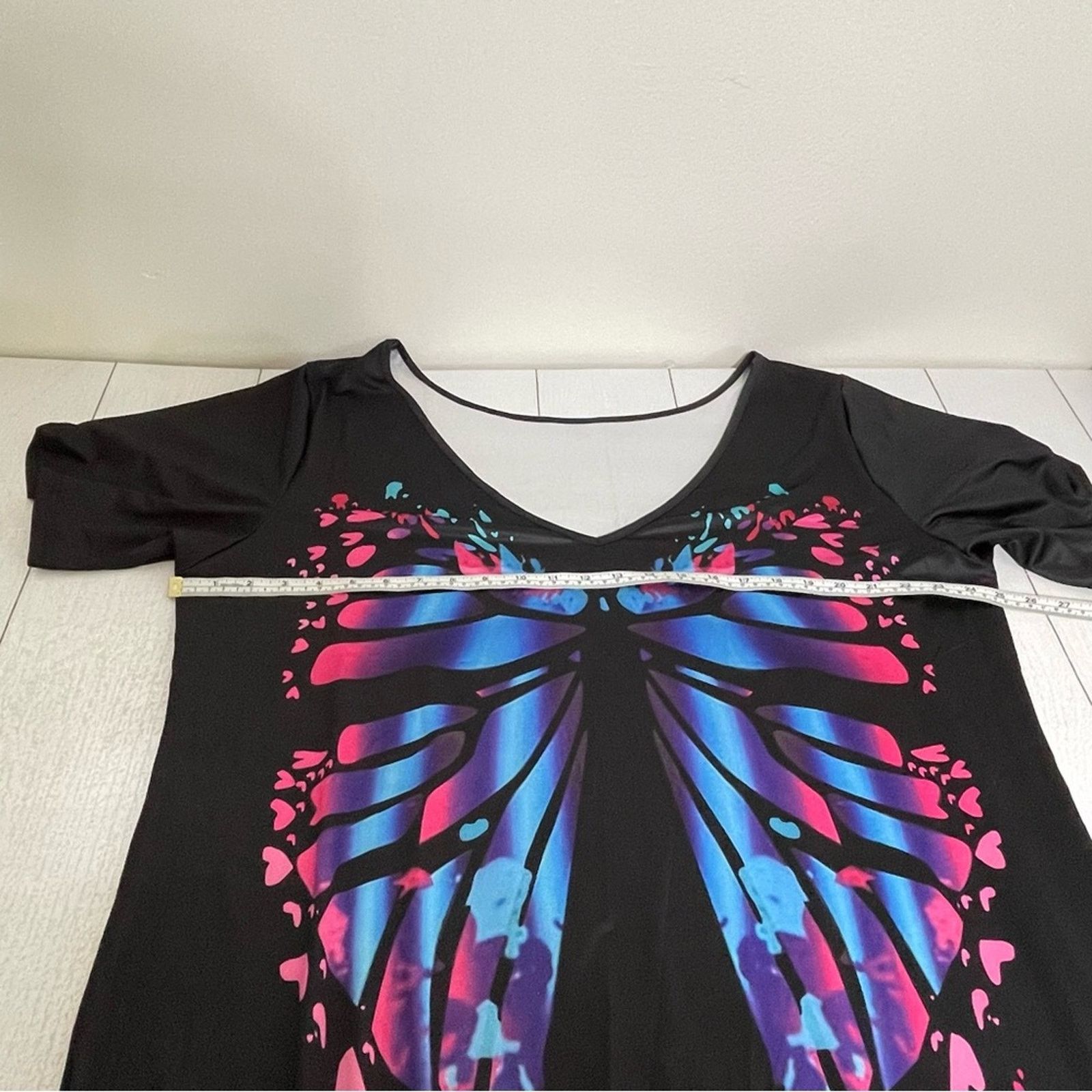 Shein Shein Curve Butterfly Wing Graphic Tee 2XL Black NWOT Plus Size XXL / US 16-18 / IT 52-54 - 2 Thumbnail