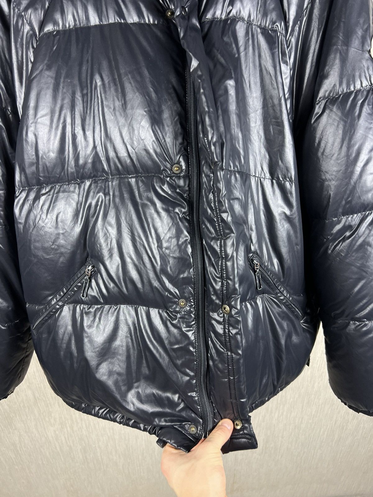 Moncler Vintage Moncler Grenoble goose down jacket arm logo puffer Size US L / EU 52-54 / 3 - 18 Thumbnail