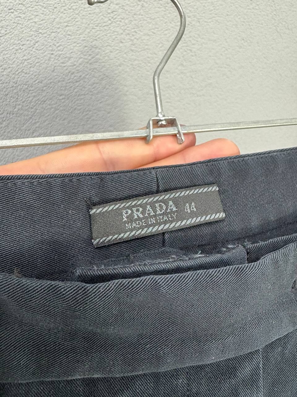 Prada Prada womens pants size 44 / Medium made in Italy Size 30" / US 8 / IT 44 - 13 Thumbnail