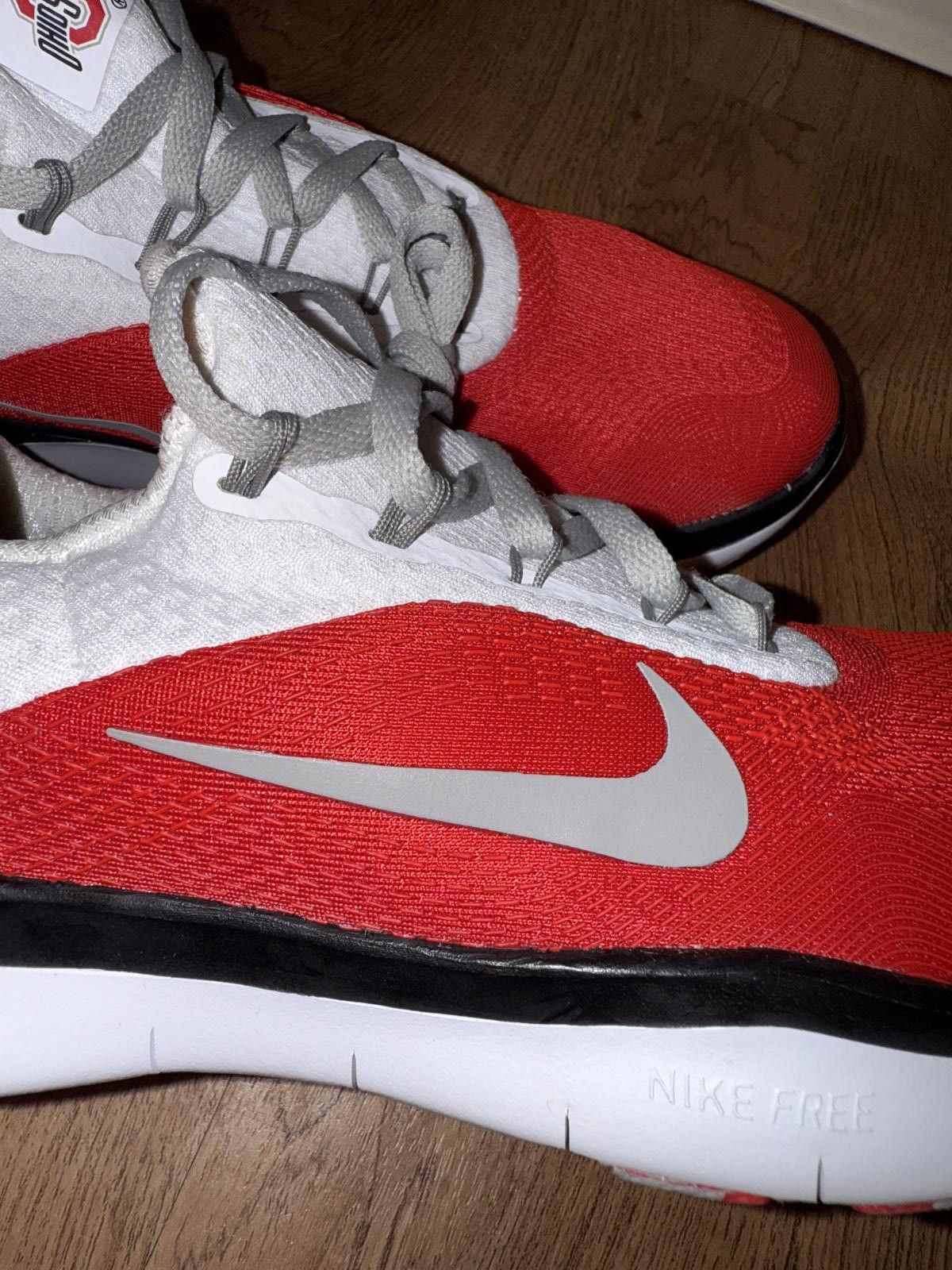 Nike Nike Free Trainer V7 Ohio State Size US 6 / EU 39 - 11 Thumbnail