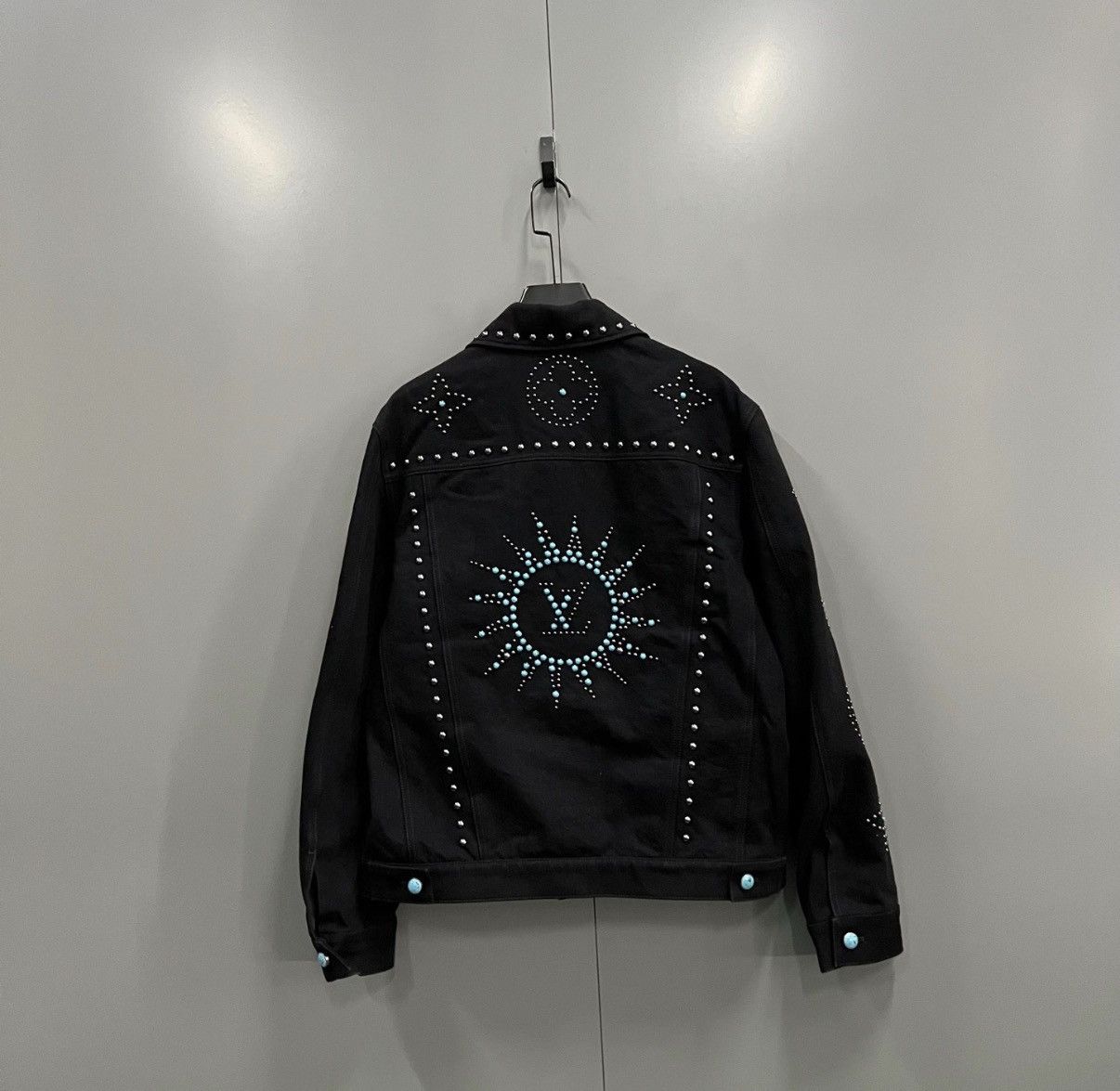 Louis Vuitton Louis Vuitton 24SS Turquoise Studded Denim Jacket J41 Size US M / EU 48-50 / 2 - 2 Thumbnail