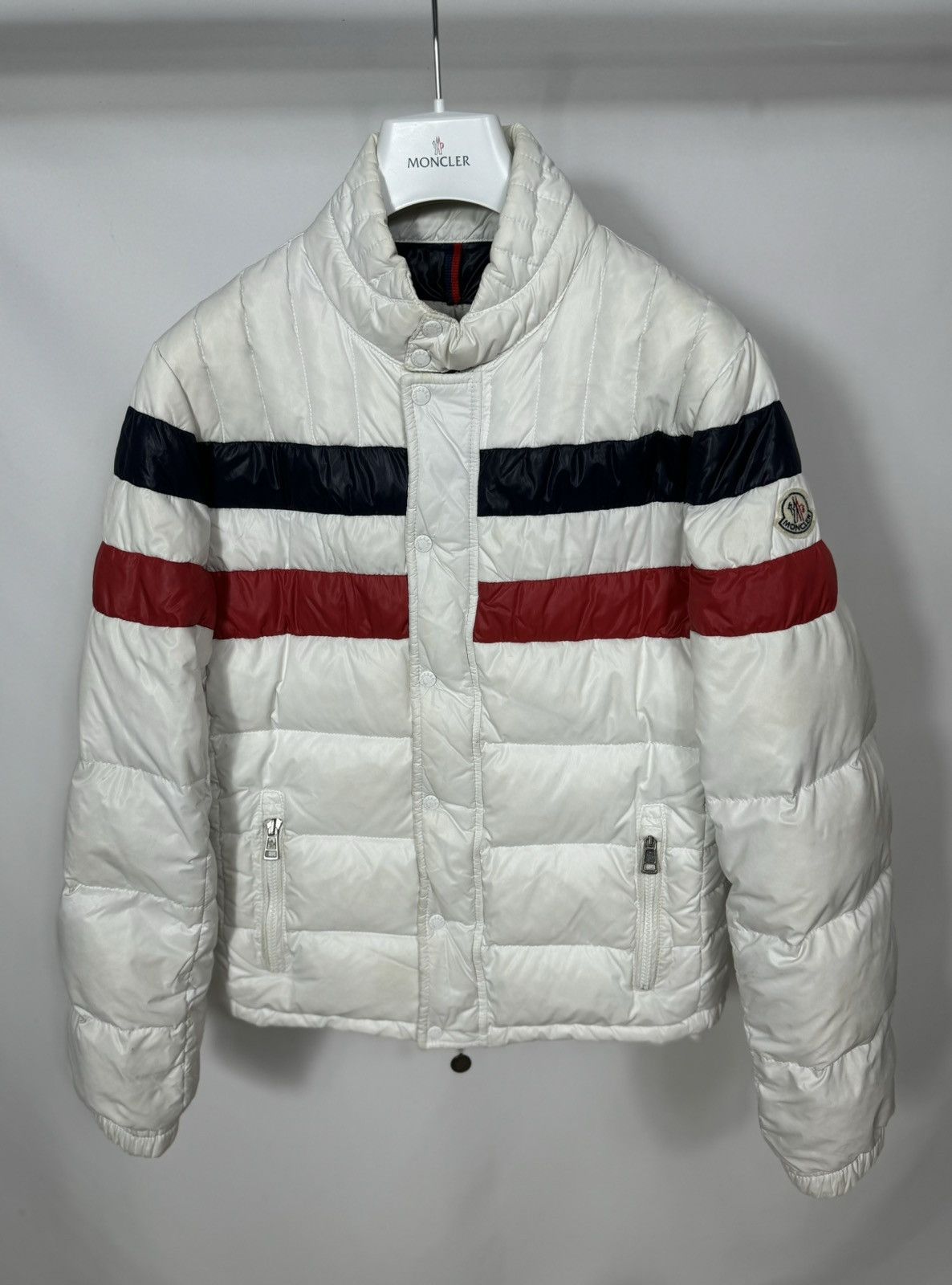 Moncler striped technical best sale menuire sport