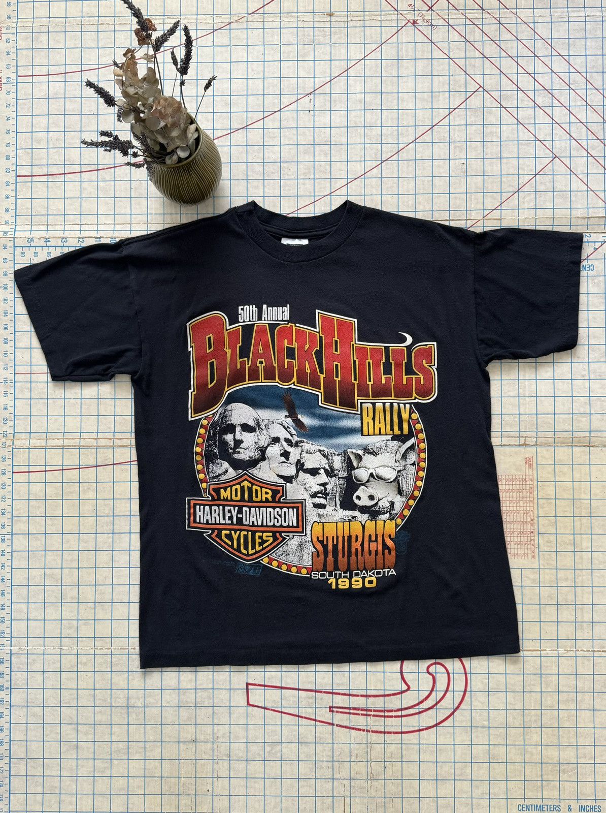 Harley Davidson × Vintage Vintage Harley Davidson Sturgis 90 Mt Rushmore Hog Tee Largr Size US L / EU 52-54 / 3 - 2 Thumbnail