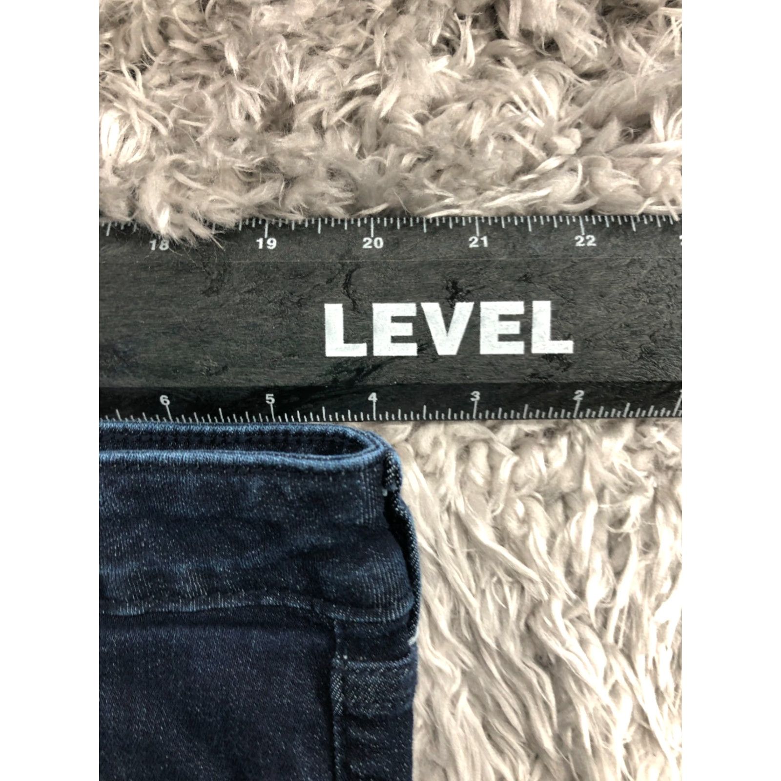 Essentials Amazon Essentials Curvy High Rise Skinny Jeans Plus Size 20 Short Dark Blue Jeans Women Size 42" / US 20 - 2 Thumbnail