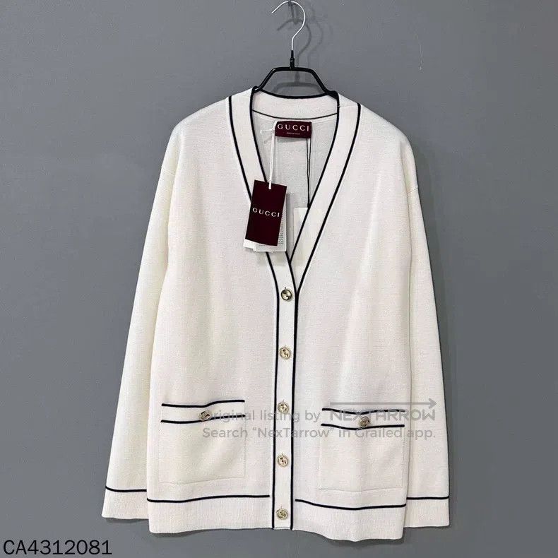 Gucci Gucci White double g button cardigan coat Size L / US 10 / IT 46 - 1 Thumbnail