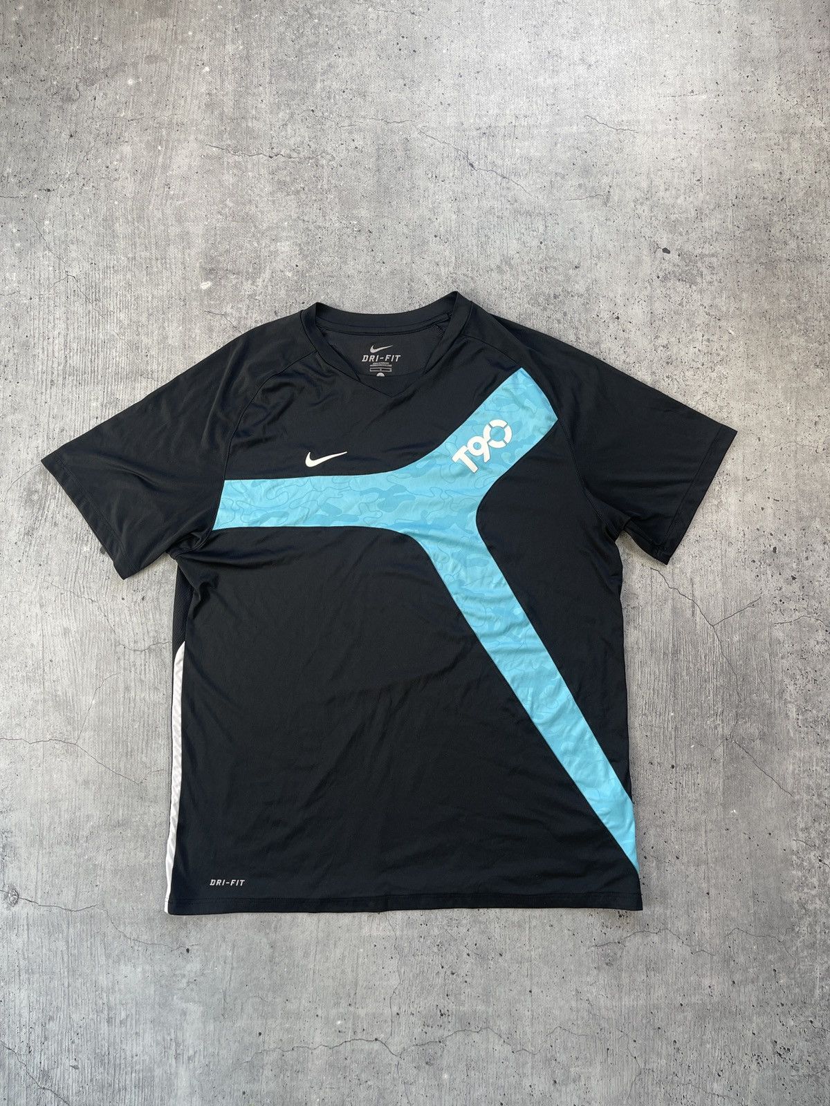 Nike × Vintage Vintage Nike Total 90 TEE Swoosh Drill Y2K Rare Size US L / EU 52-54 / 3 - 2 Thumbnail