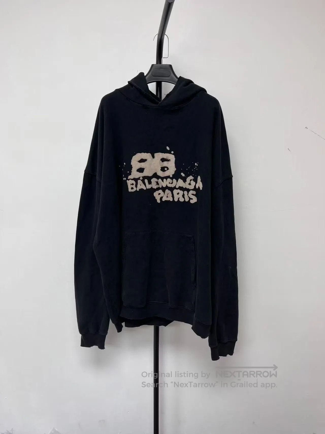 Balenciaga Balenciaga Logo Print Hooded Sweatshirt Men's. Size US L / EU 52-54 / 3 - 1 Thumbnail