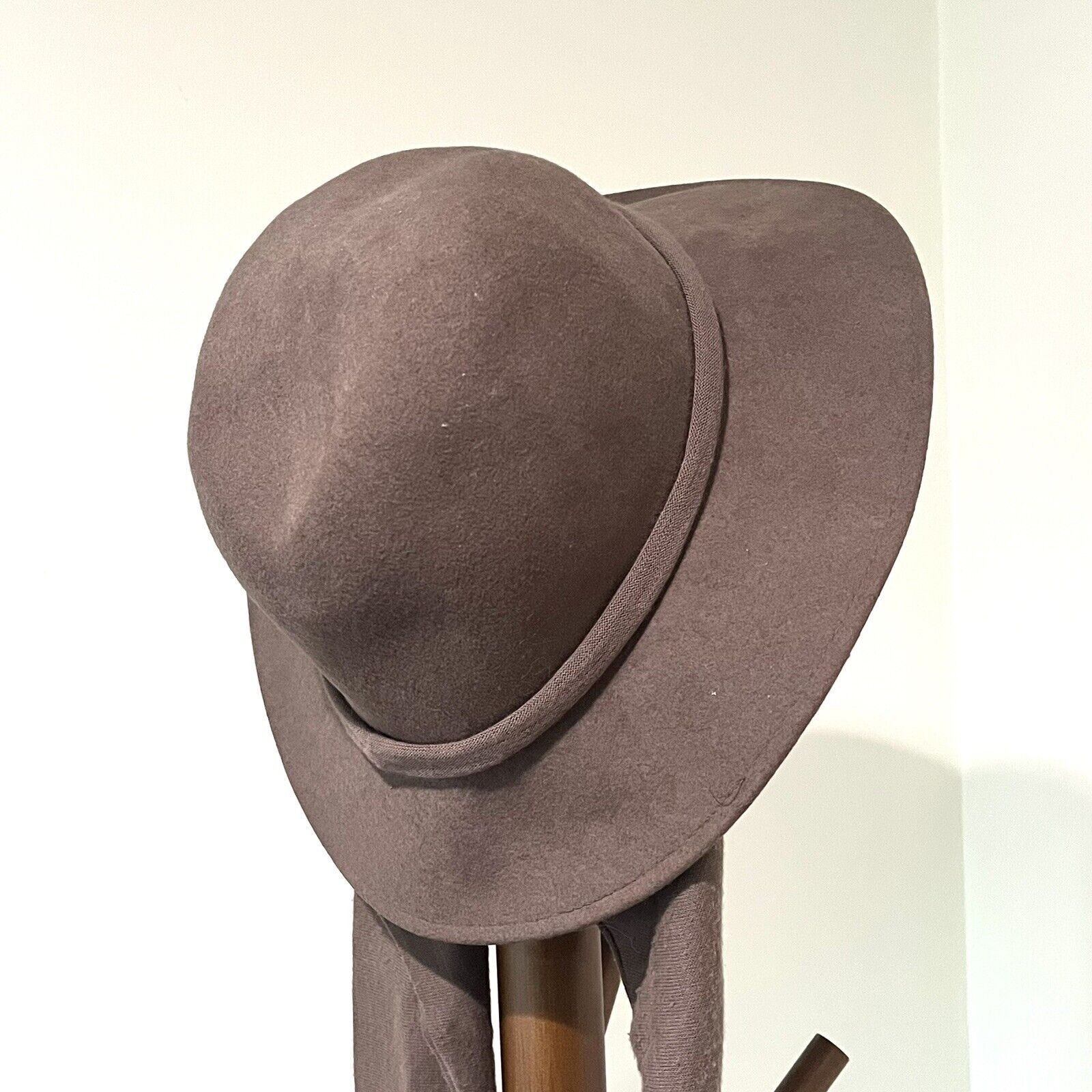 Other Geo W Bollman Co Doeskin Felt Wool Womens Hat Attached Scarf Size ONE SIZE - 4 Thumbnail
