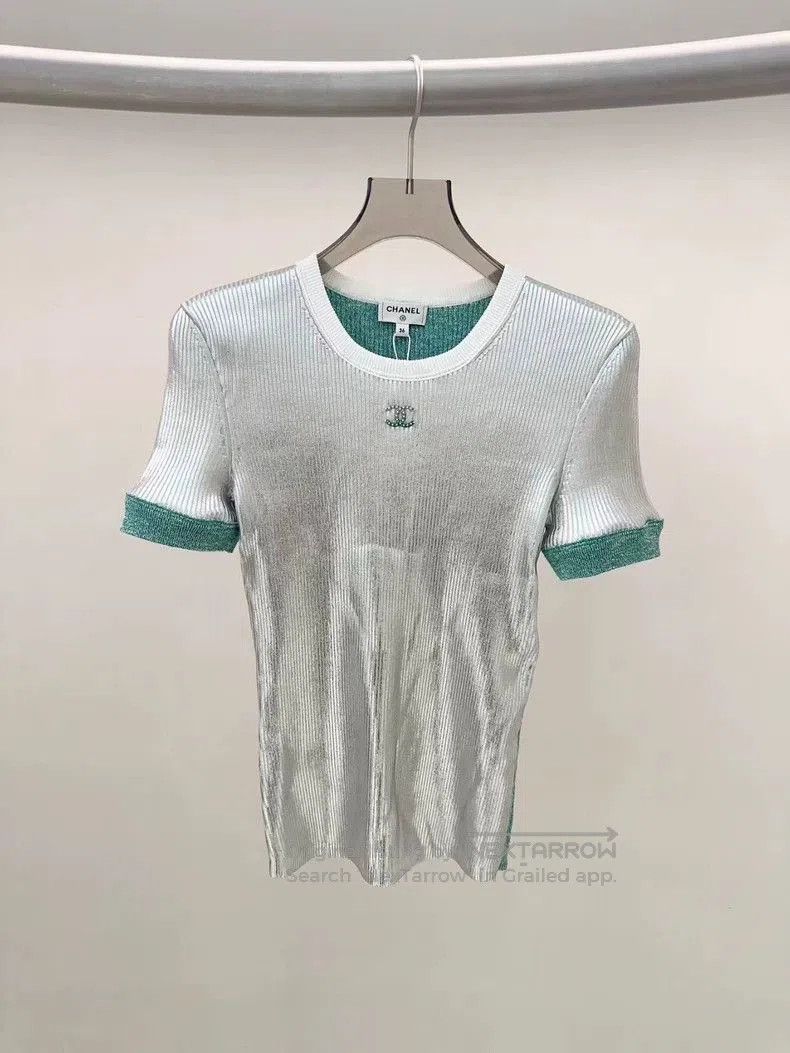 Chanel Chanel 25C Silver Green Knit Top. Size M / US 6-8 / IT 42-44 - 1 Thumbnail
