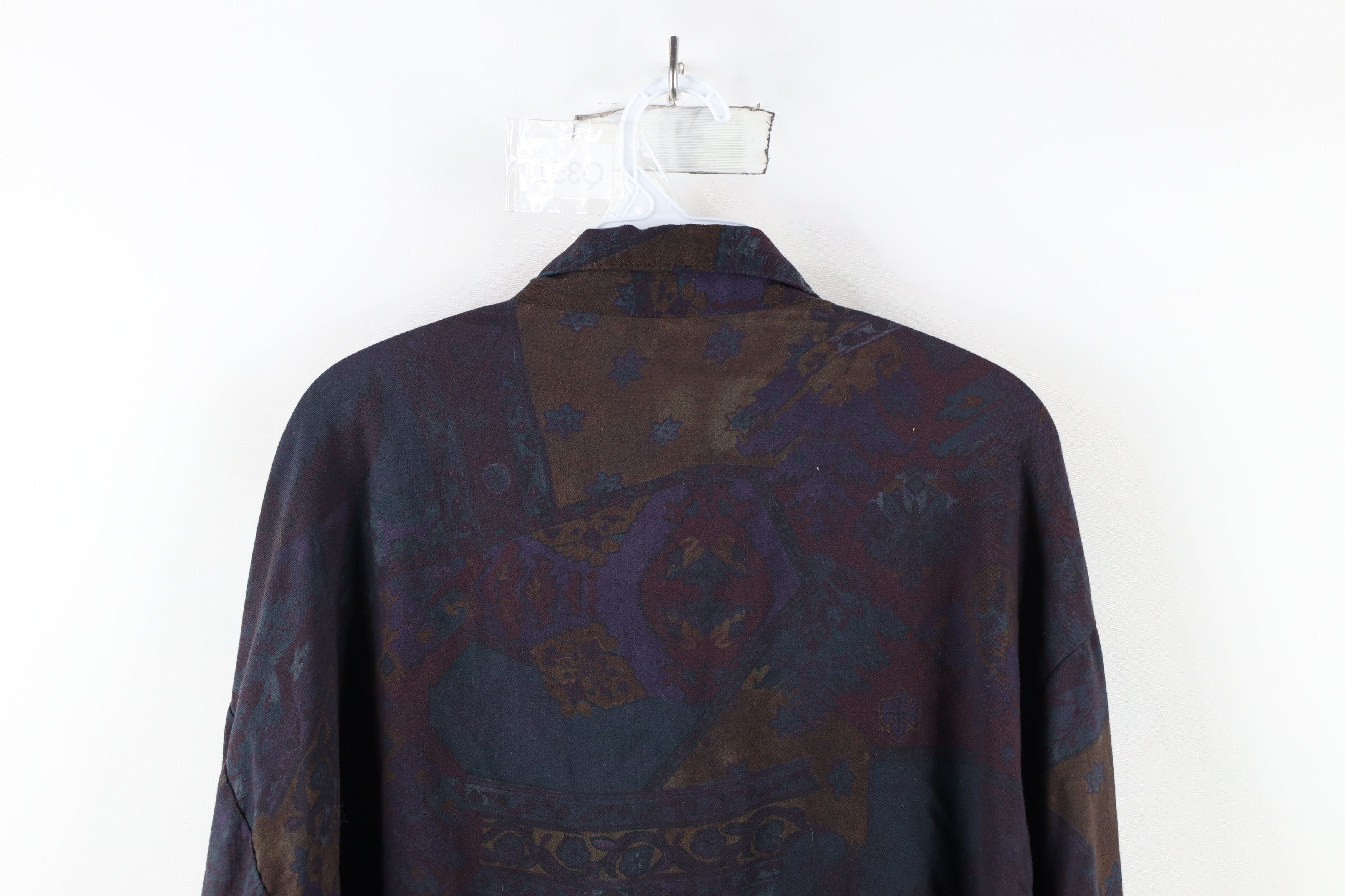 Vintage Vintage 90s Streetwear Paisley Flower Rayon Button Shirt Size US L / EU 52-54 / 3 - 10 Thumbnail