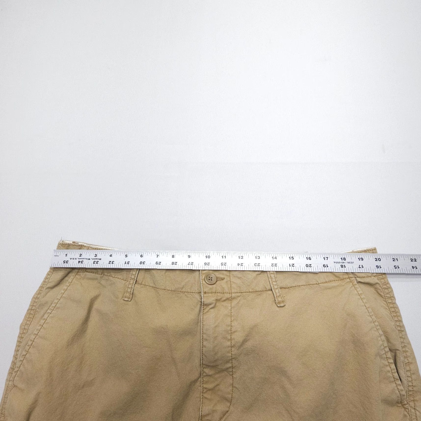 Old Navy Old Navy Cargo Pants Mens 40x34 Tan Cotton Blend Straight 5-Pocket Design 34 Inseam Regular Tailored for Casual Workwear Vintage No N/A Size US 40 / EU 56 - 5 Thumbnail