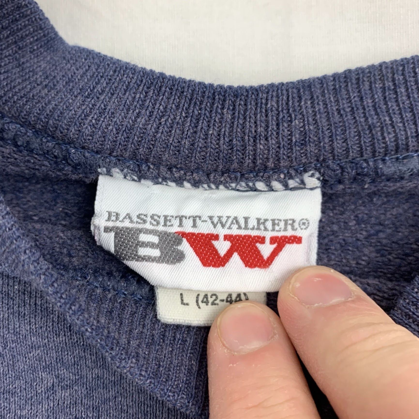 Vintage VINTAGE Ski Sweatshirt Men L Gray Funny 80s Pullover Definition Cartoon Ski Bum Mens Large Gray Cartoon 80s Funny Pullover Sweatshirt Size US L / EU 52-54 / 3 - 4 Thumbnail