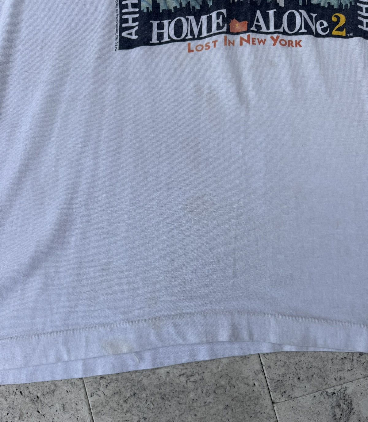 Fruit Of The Loom VTG Home Alone 2 Lost in New York Kevin McCallister Shirt Size US XL / EU 56 / 4 - 3 Thumbnail