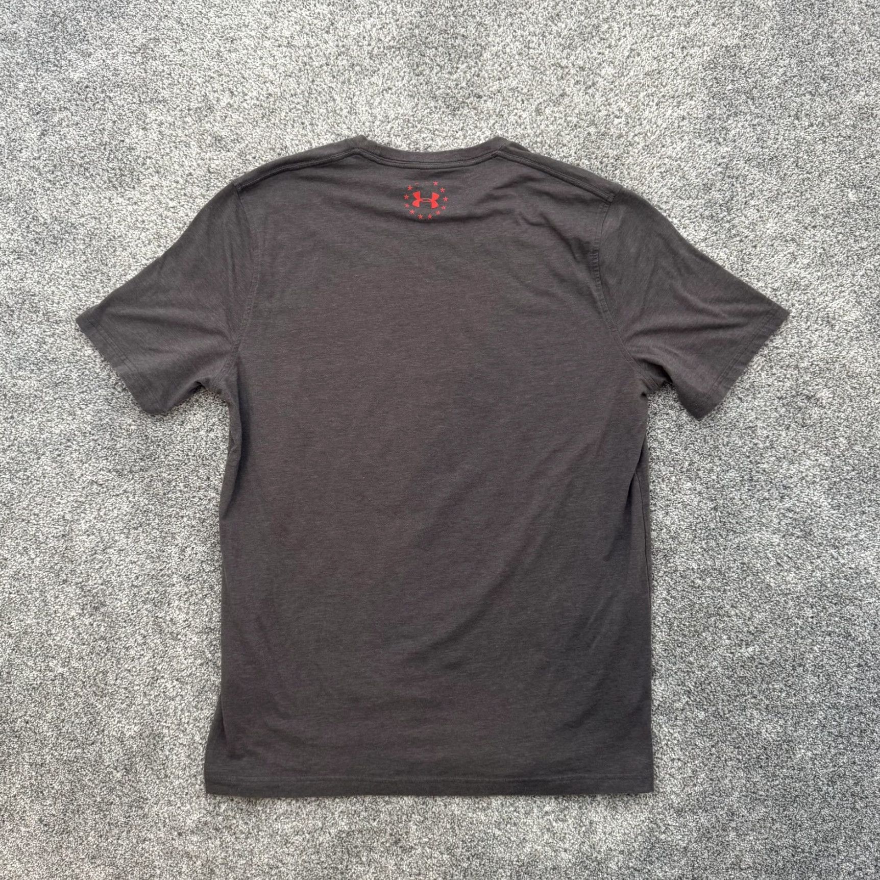 Under Armour Under Armour Shirt Mens Medium Gray HeatGear Eagle Shield USA Graphic Tee Top Size US M / EU 48-50 / 2 - 7 Thumbnail
