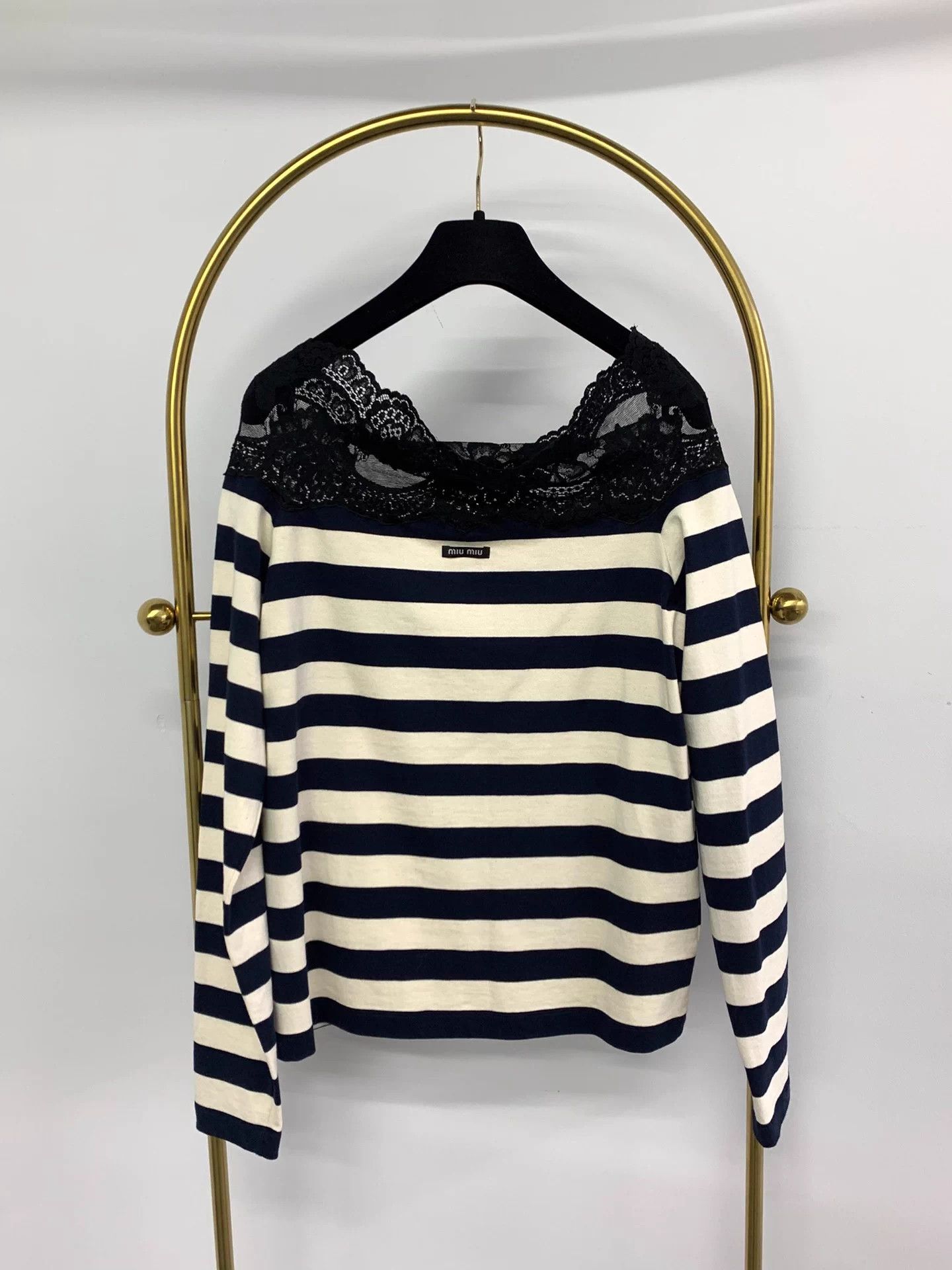Miu Miu MIU MIU Lace-Paneled Black & White Stripe Knit Sweater XS Size XS / US 0-2 / IT 36-38 - 3 Thumbnail