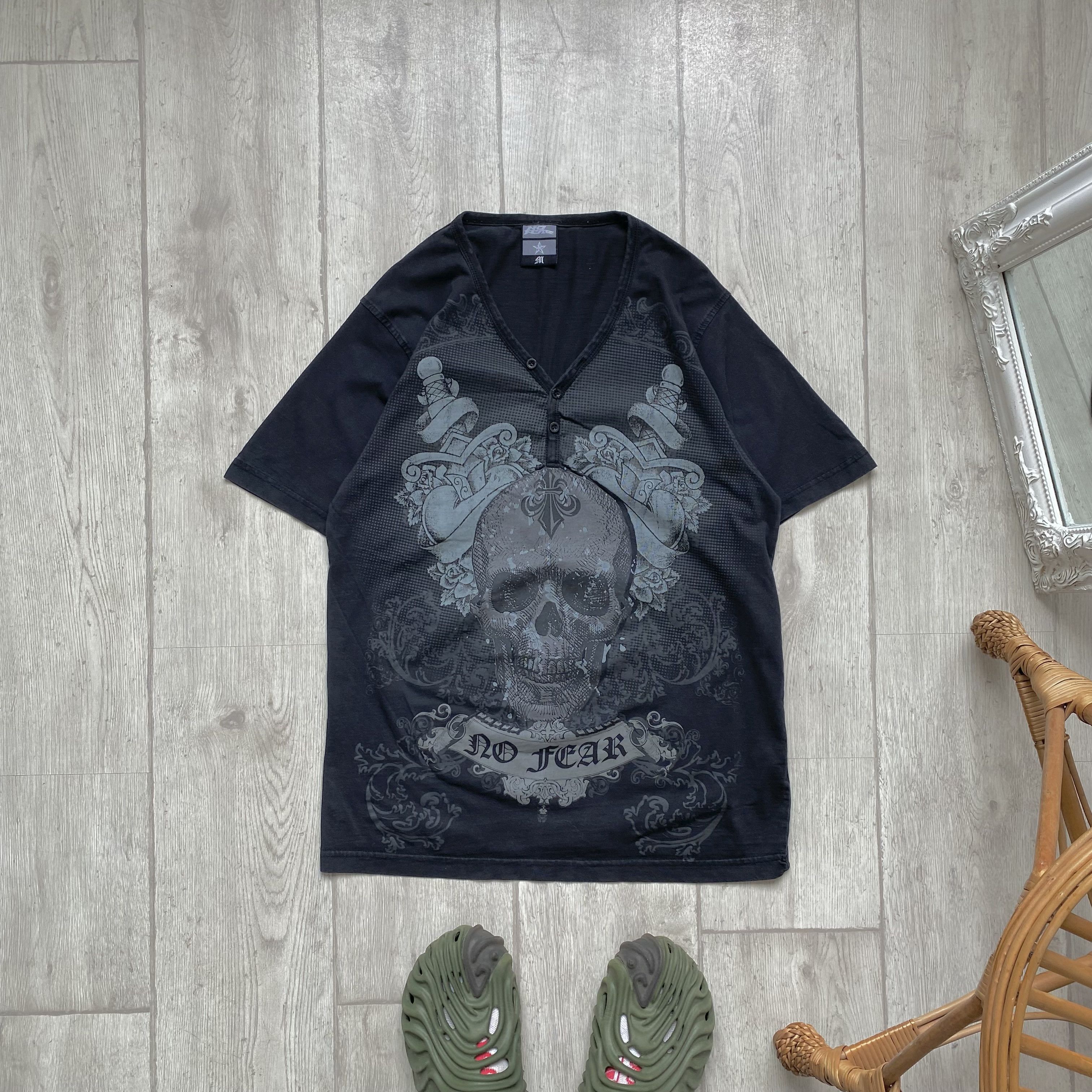 Affliction Vintage No Fear skull logo tee Affliction style v-neck Size US M / EU 48-50 / 2 - 1 Thumbnail