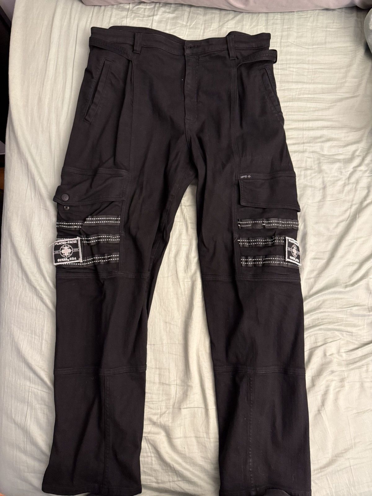 Guess × Places + Faces Guess P+F Cargo Pants Size US 36 / EU 52 - 1 Thumbnail