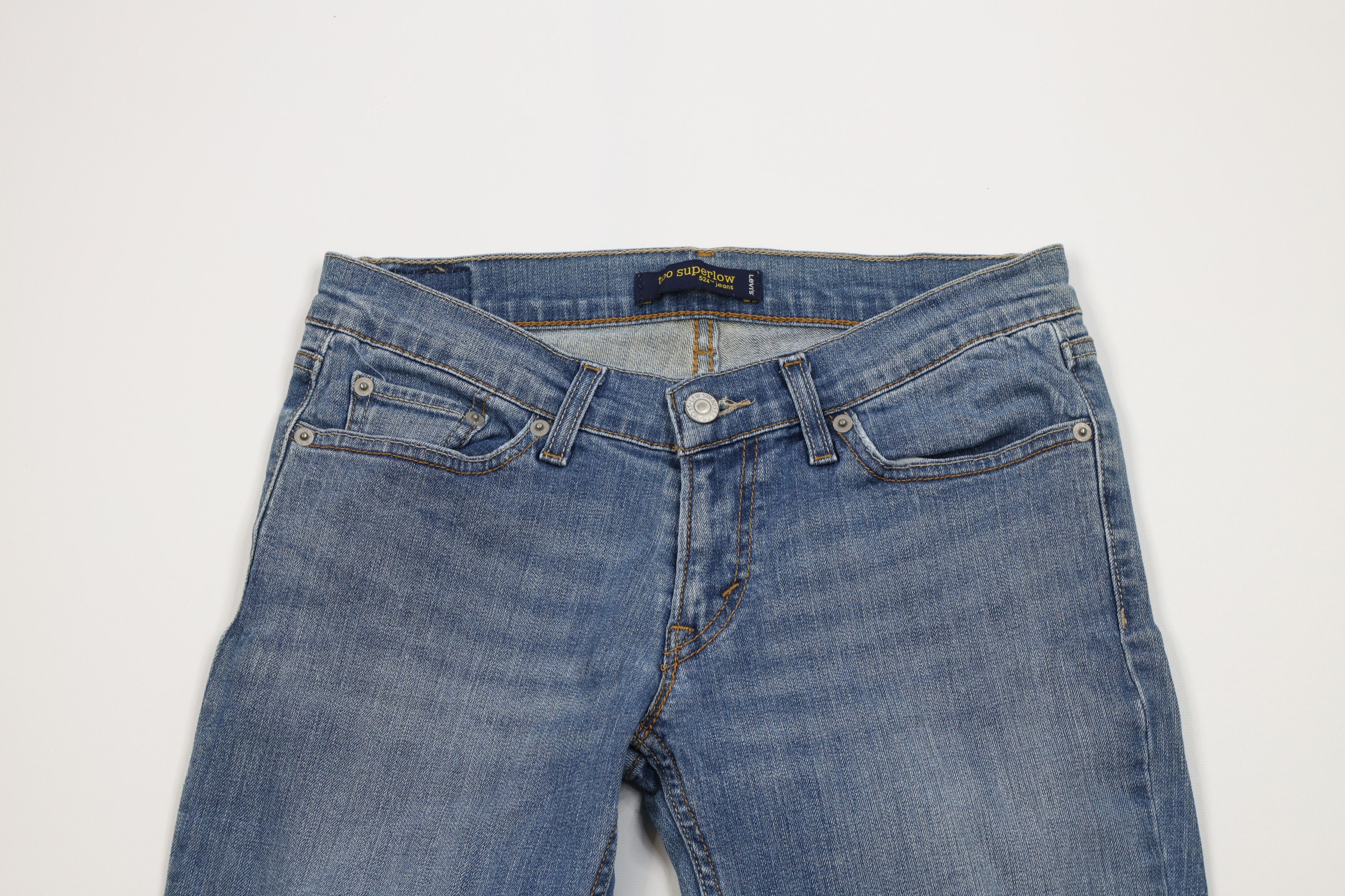 Levi's Vintage Y2K Levis 524 Super Low Flared Wide Leg Denim Jeans Size 28" / US 6 / IT 42 - 2 Thumbnail