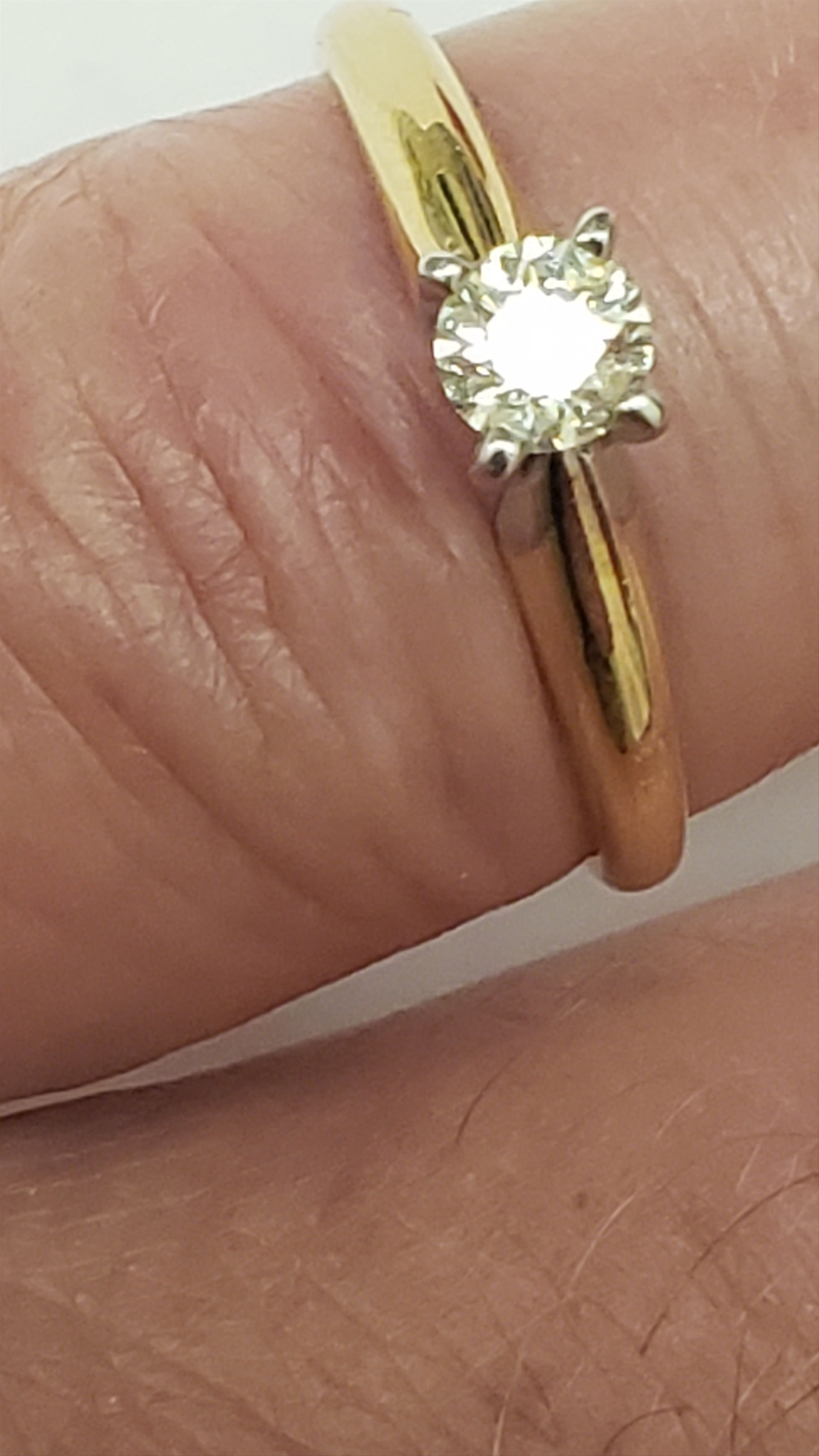 Other Estate 14k gold .25ct solitaire diamond engagement ring Size ONE SIZE - 2 Thumbnail