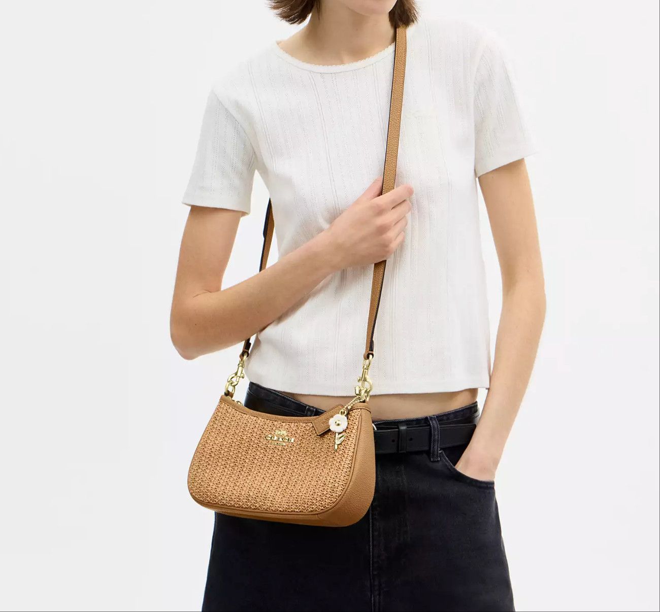 Coach NWT Coach Teri Shoulder Bag With Charm CEC43 Size ONE SIZE - 10 Thumbnail