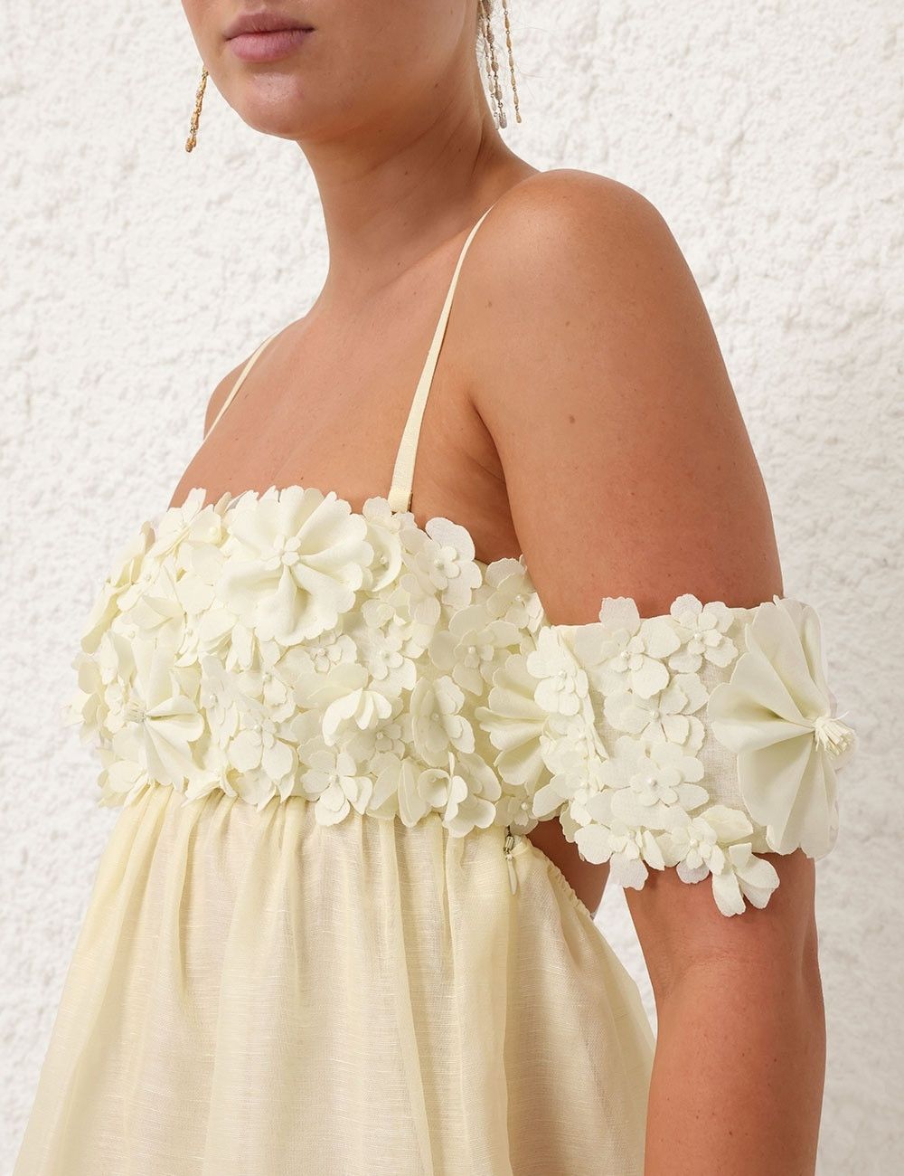 Zimmermann oc11z0525 Harmony Applique Flower Mini Dress in Yellow Size XS / US 0-2 / IT 36-38 - 5 Thumbnail