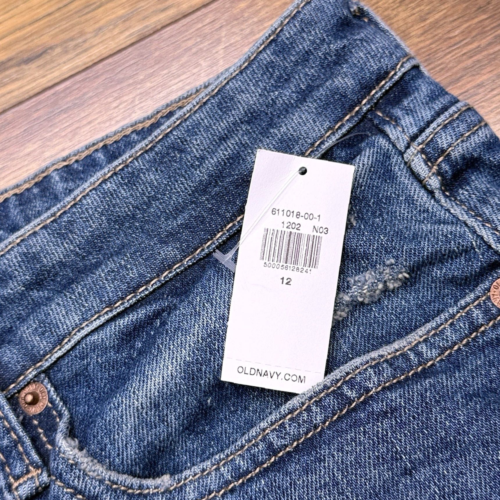 Old Navy Old Navy Jeans Womens 12 High Rise Slim 5-Pocket Blue Denim Stretch Ankle Modern 26.5in Inseam NWT Size 34" / US 12 / IT 48 - 6 Thumbnail