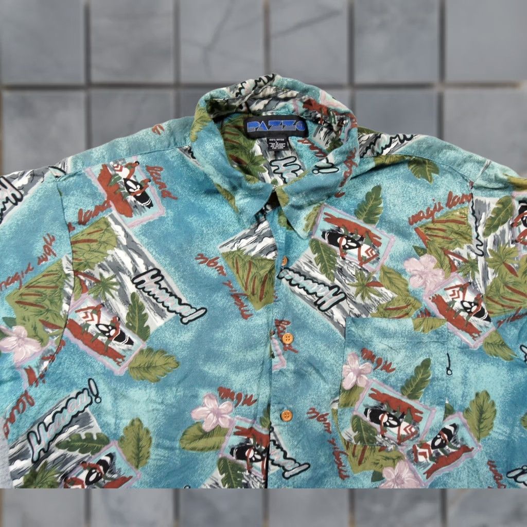 Vintage VINTAGE Pazzo Shirt Mens Large Blue Button-Up Hawaiian Rayon Surfer 90s Size US L / EU 52-54 / 3 - 1 Thumbnail