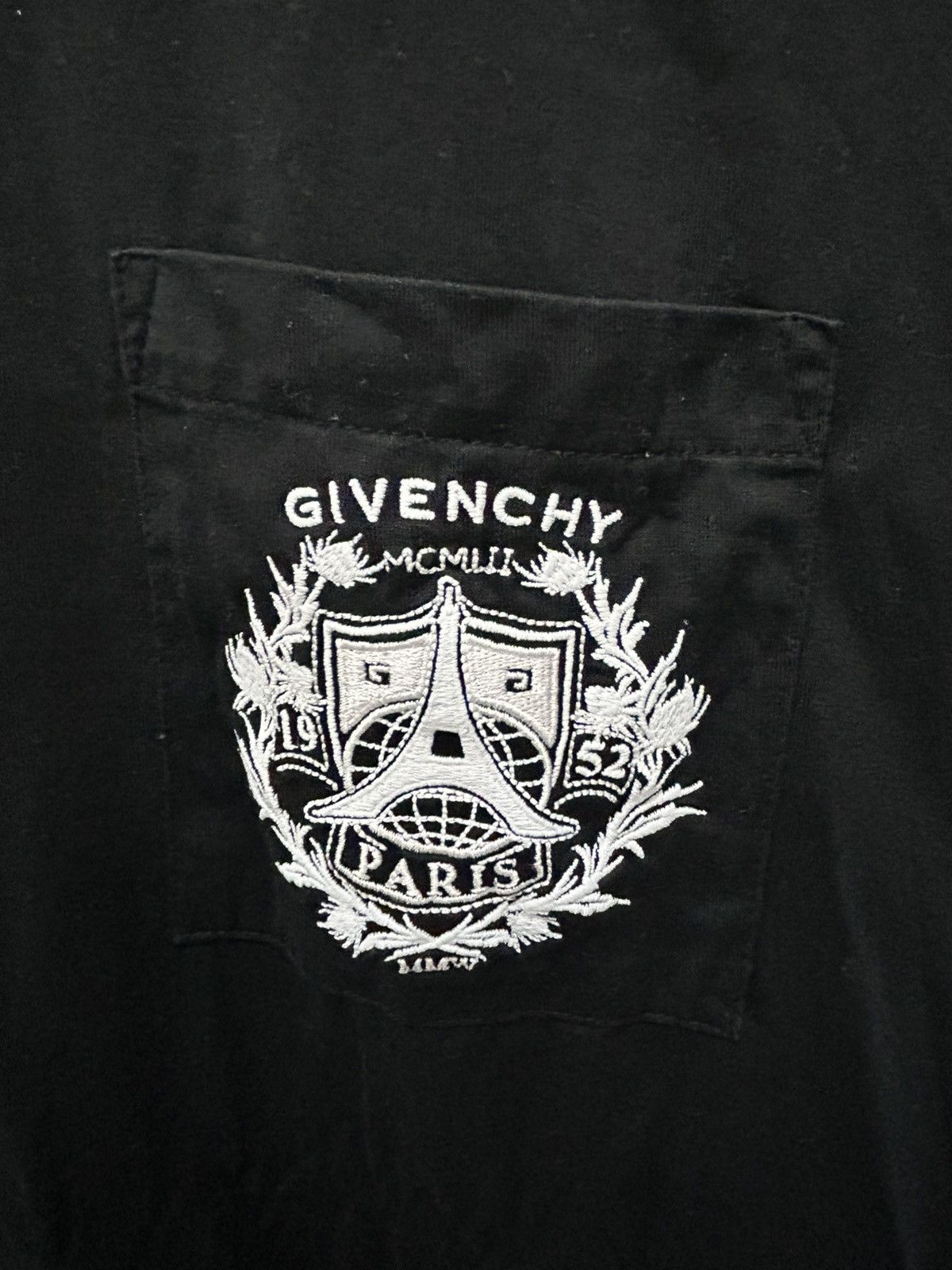 Givenchy Givenchy T shirt Size US M / EU 48-50 / 2 - 2 Thumbnail