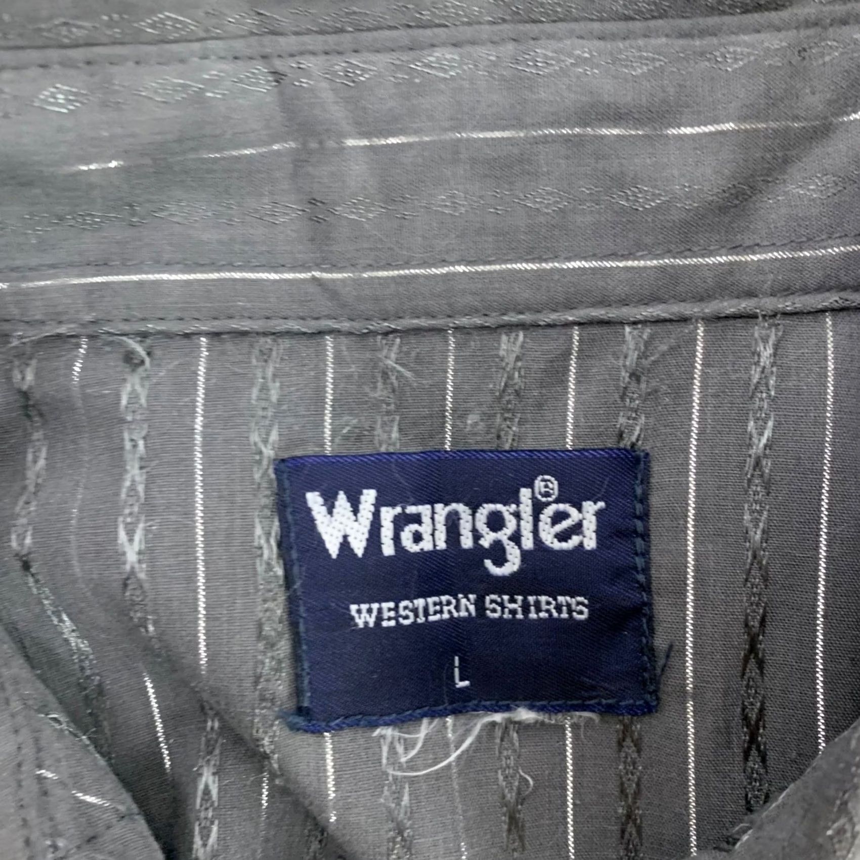 Wrangler Wrangler Western Shirt - Large Grey Metallic Pinstripe Snap Front Size US L / EU 52-54 / 3 - 4 Thumbnail