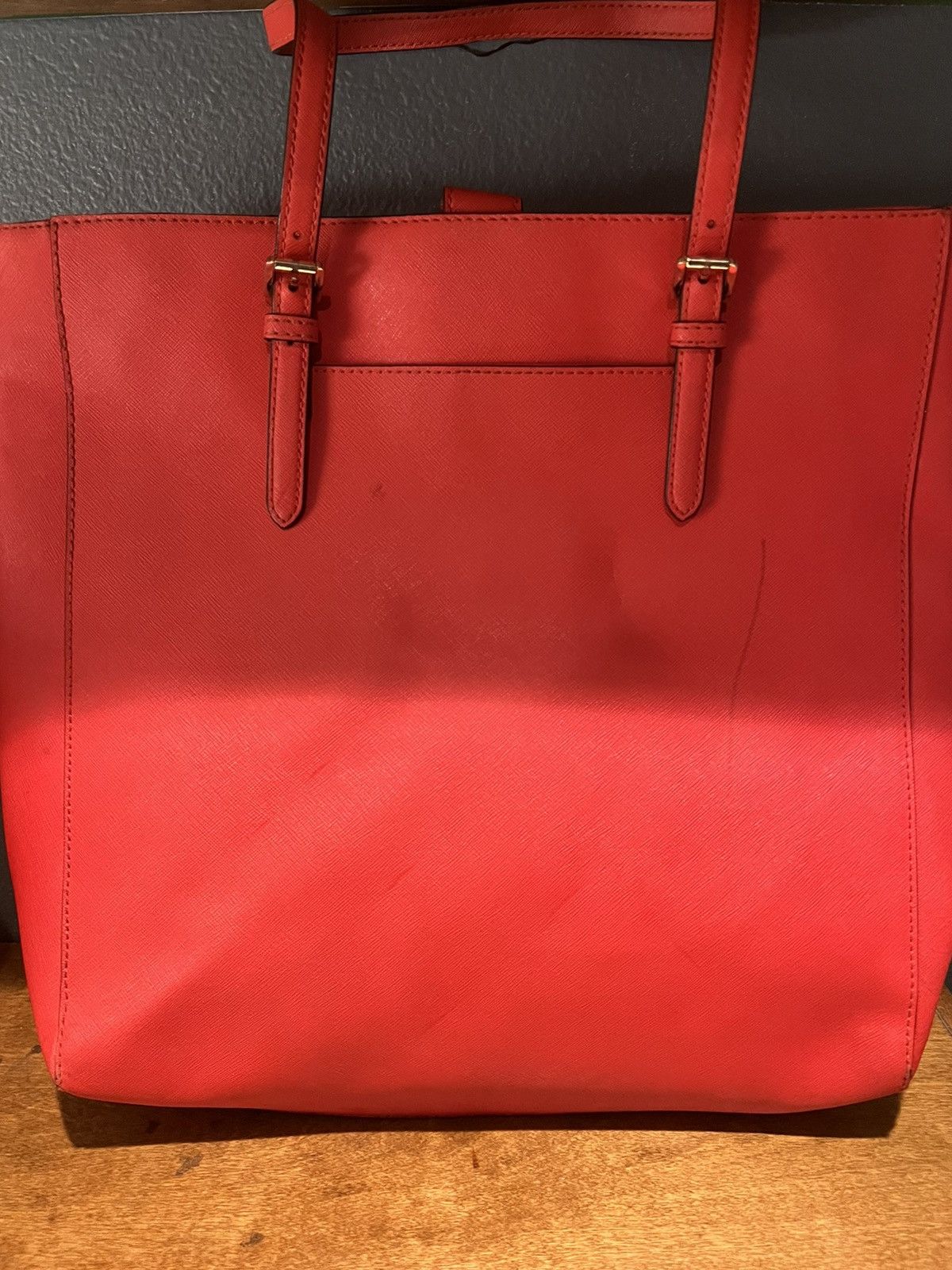 Michael Kors Michael Kors Saffiano Leather Bag Size ONE SIZE - 4 Thumbnail