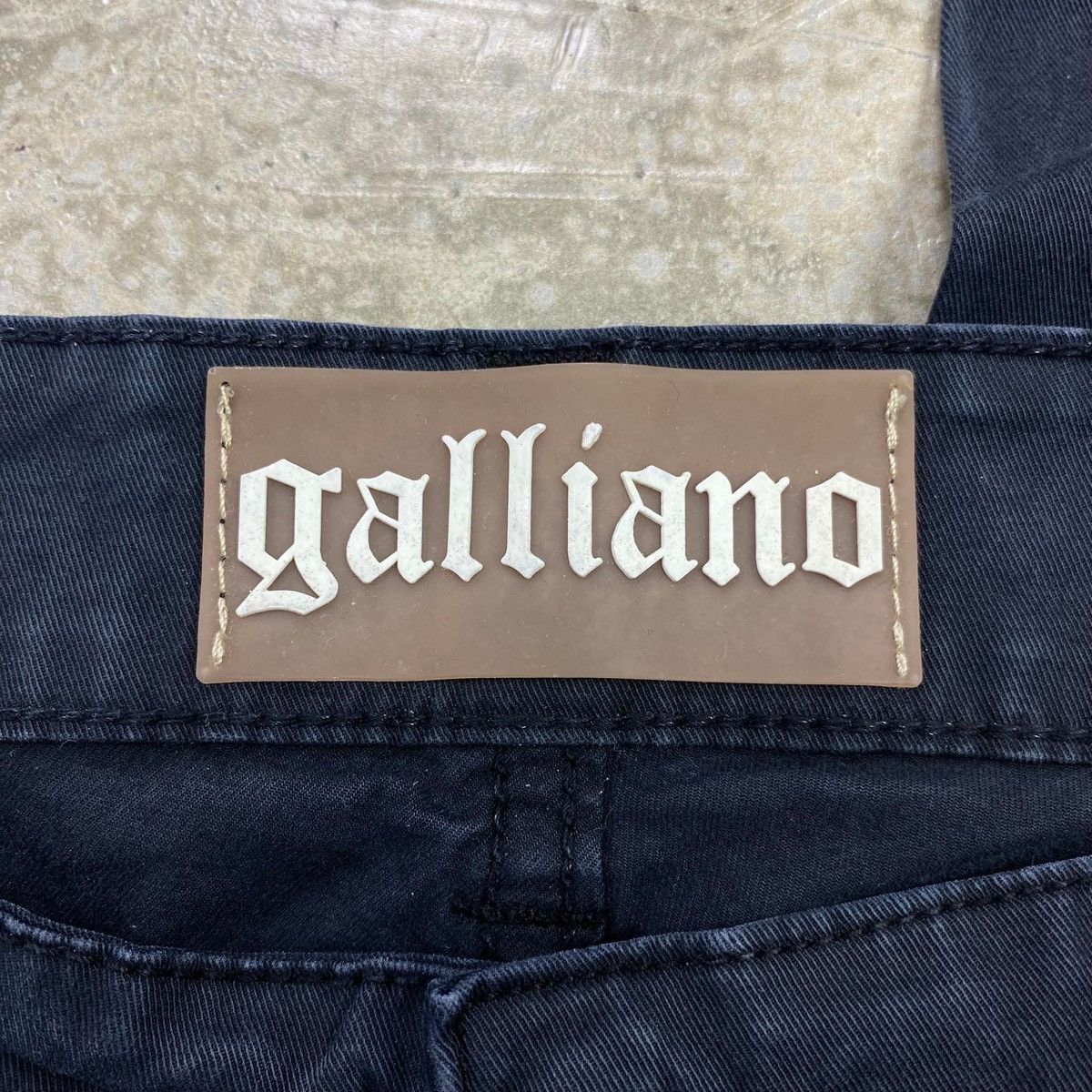 John Galliano Distressed Slim Fit Jeans Size US 30 / EU 46 - 15 Thumbnail