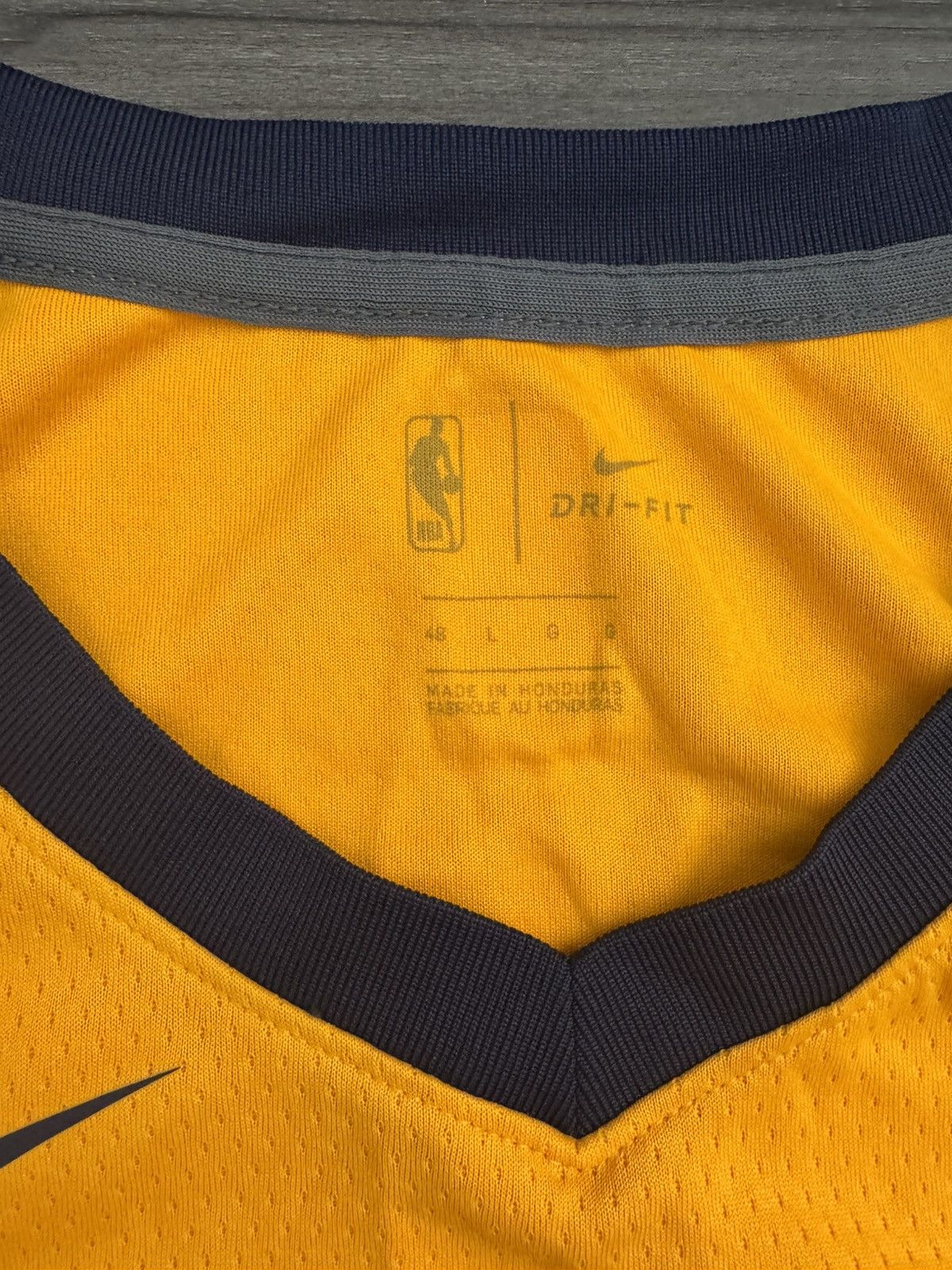 Nike Utah Jazz Donovan Mitchell #45 NBA Basketball Jersey Size US L / EU 52-54 / 3 - 4 Thumbnail