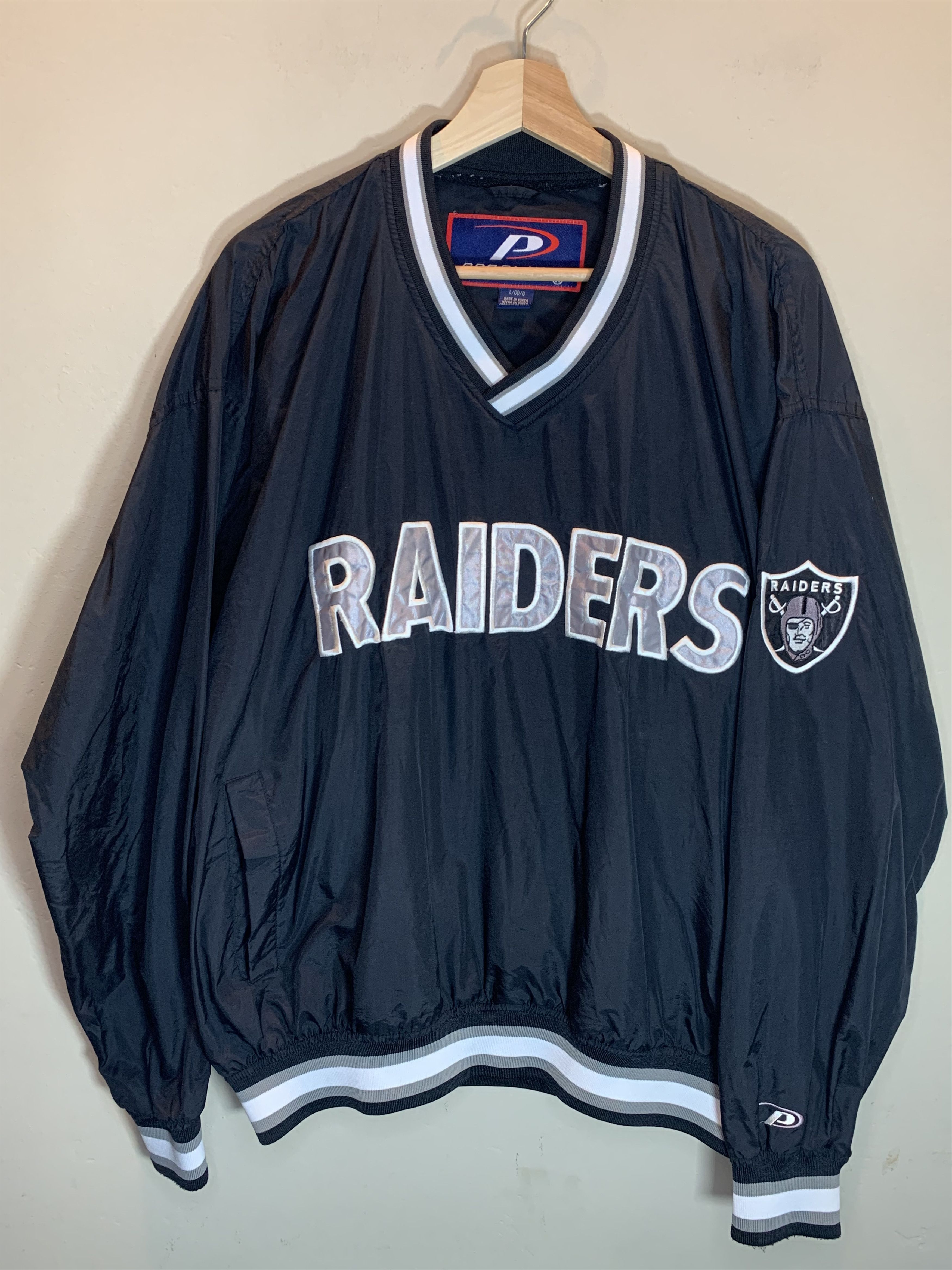 Pro Player *RARE* Vintage 90’s Oakland Raiders Pro Player NFL Jacket Size US L / EU 52-54 / 3 - 1 Thumbnail