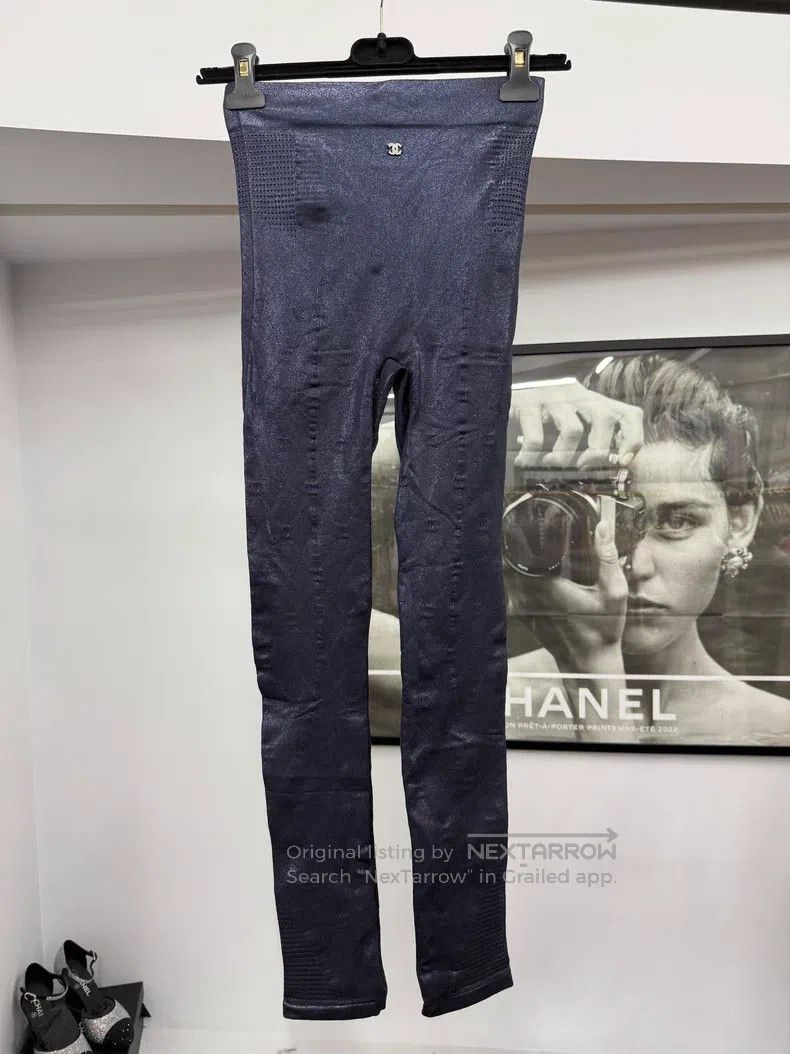 Chanel Chanel Size M Ski series dark blue fine flash leggings Size 42" / US 20 - 3 Thumbnail