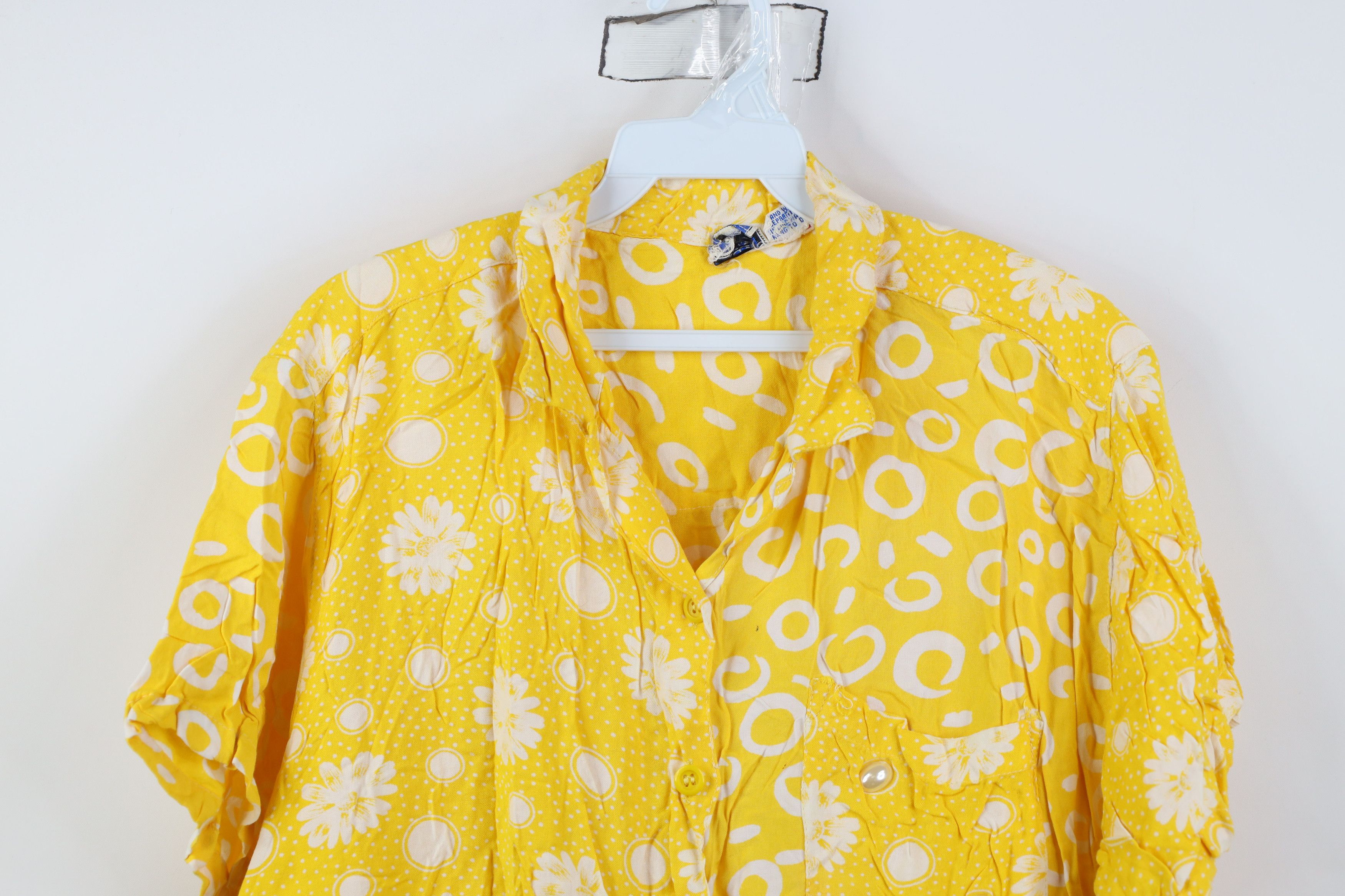 Vintage Vintage 90s Streetwear Gabardine Short Sleeve Button Shirt Size XL / US 12-14 / IT 48-50 - 2 Thumbnail