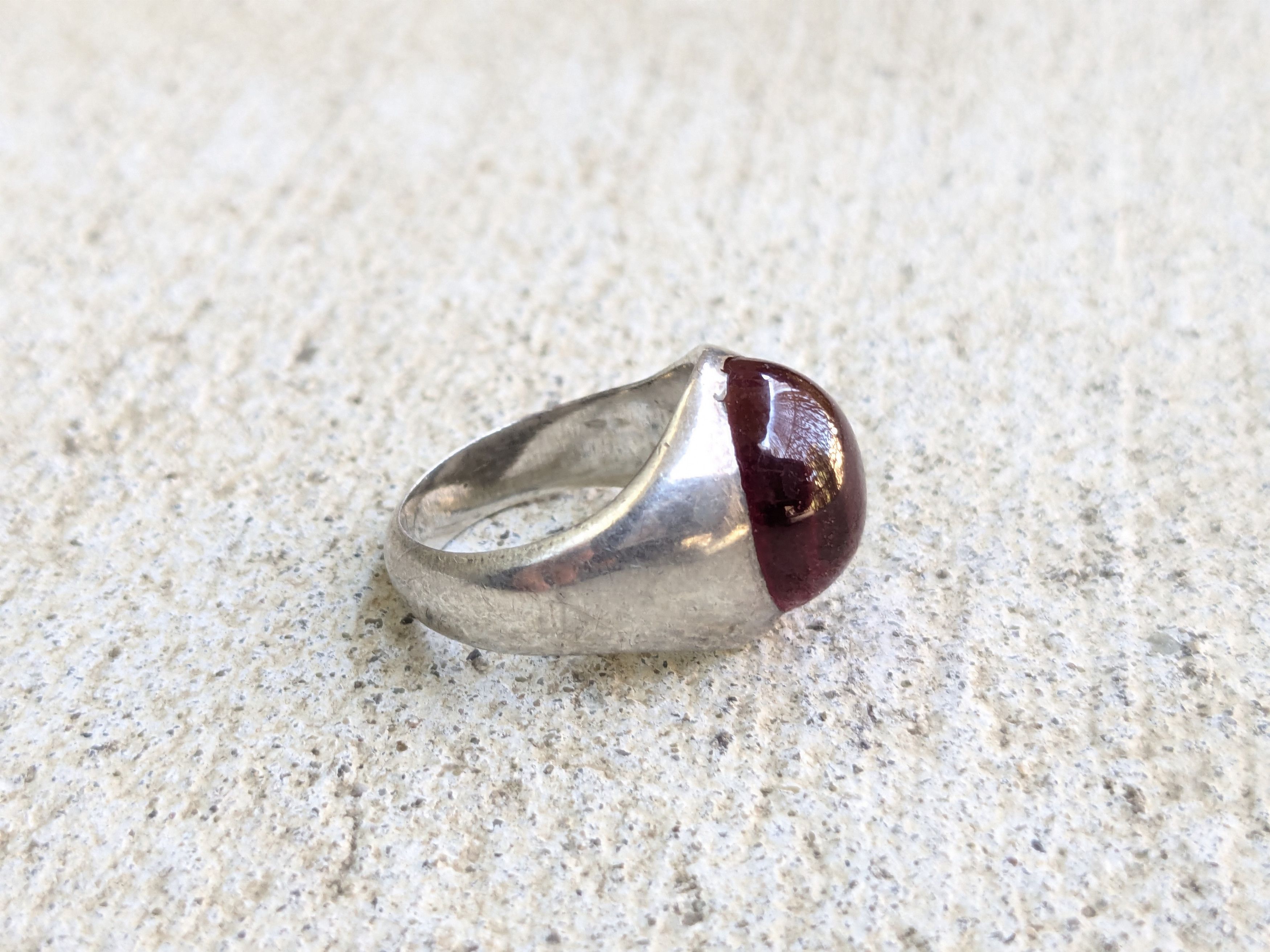 Jewelry Vintage Sterling Silver Ring Red Glass Oval Cabochon 7 Size ONE SIZE - 5 Thumbnail