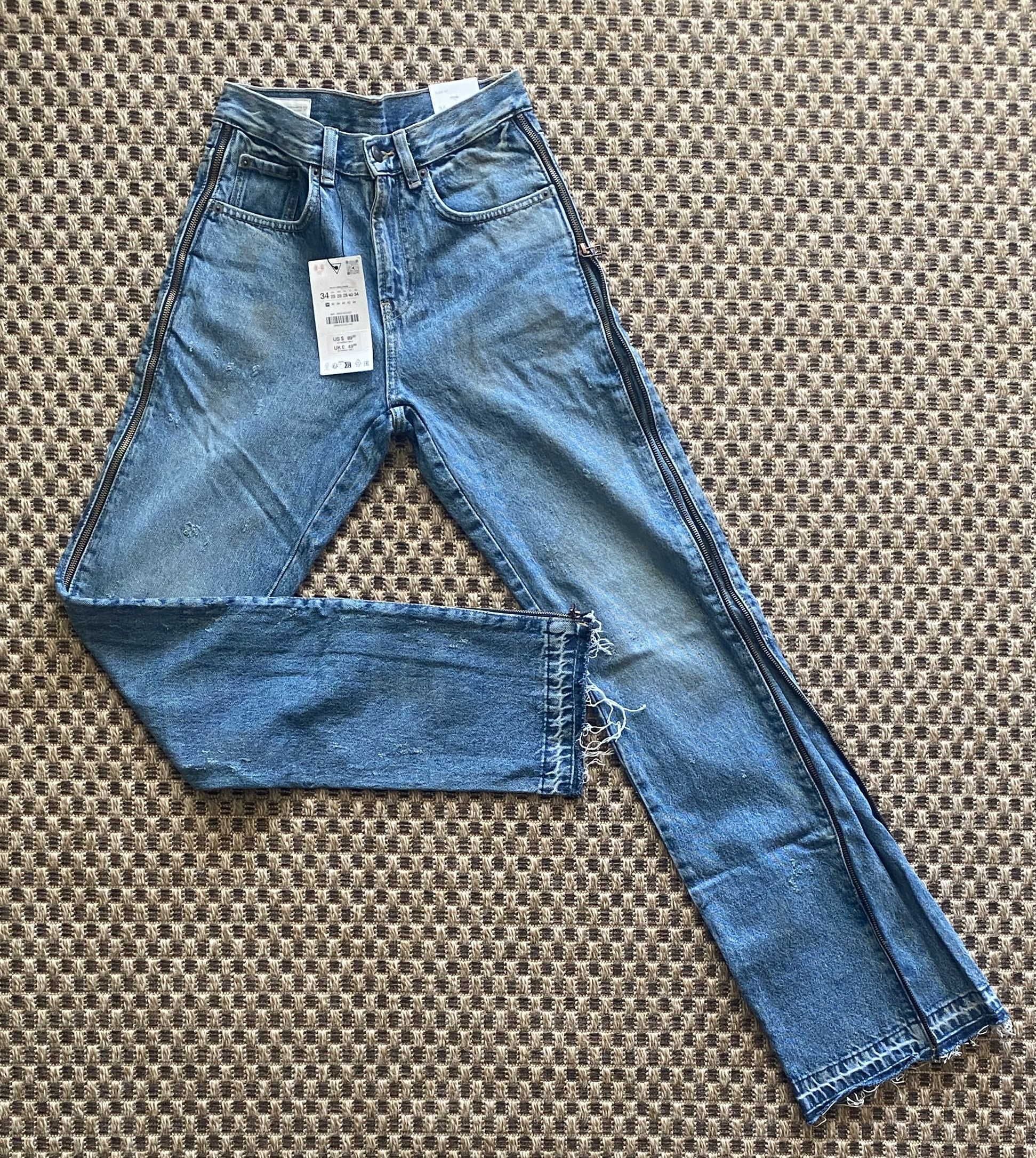 Zara Zara Flare Side Zip Jeans (Fits 28x33) Distressed Raw Hem Size US 28 / EU 44 - 1 Thumbnail
