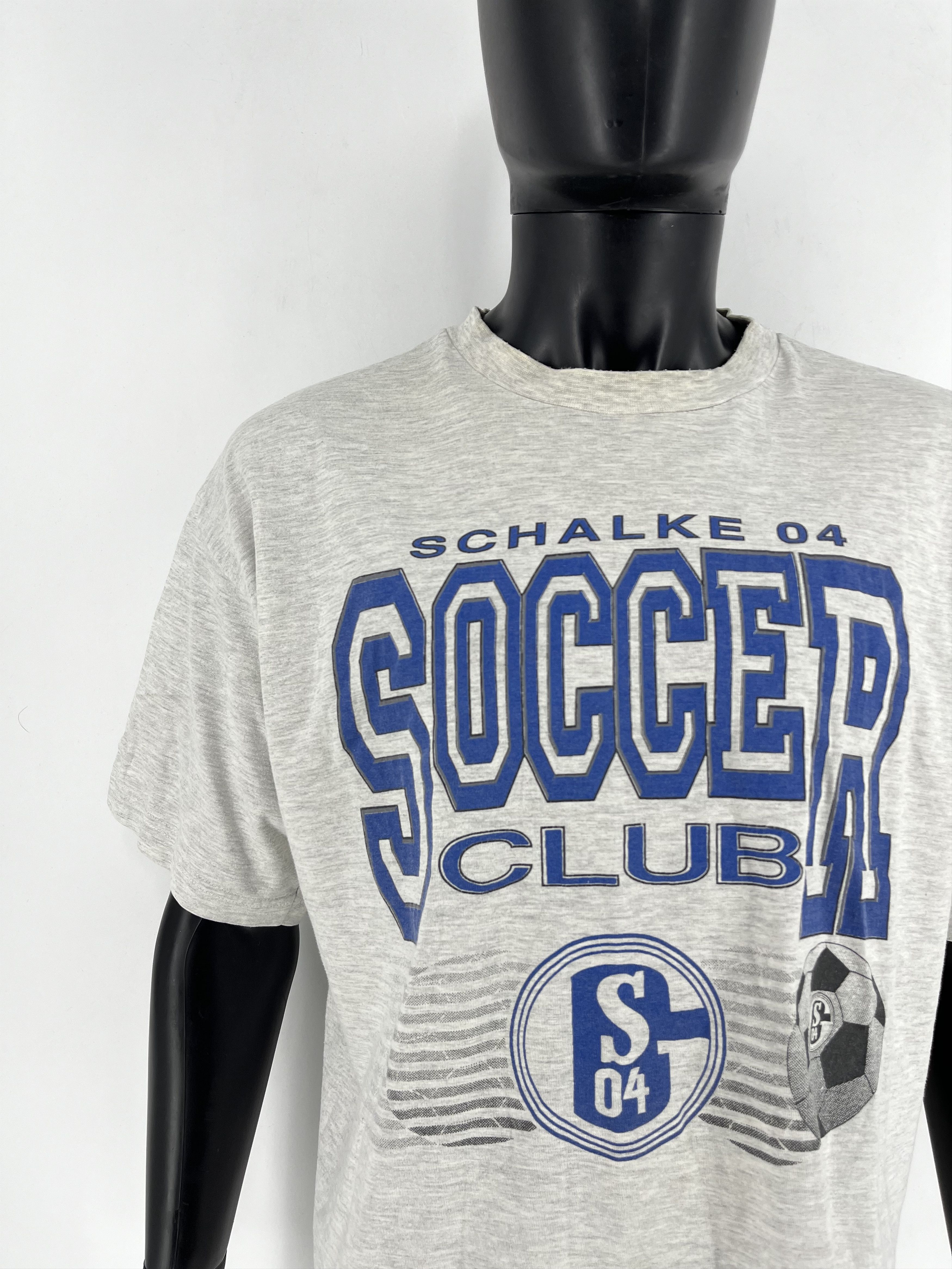 Vintage Mens Vintage Y2K T Shirt Schalke 04 Size XL Soccer Size US XL / EU 56 / 4 - 6 Thumbnail