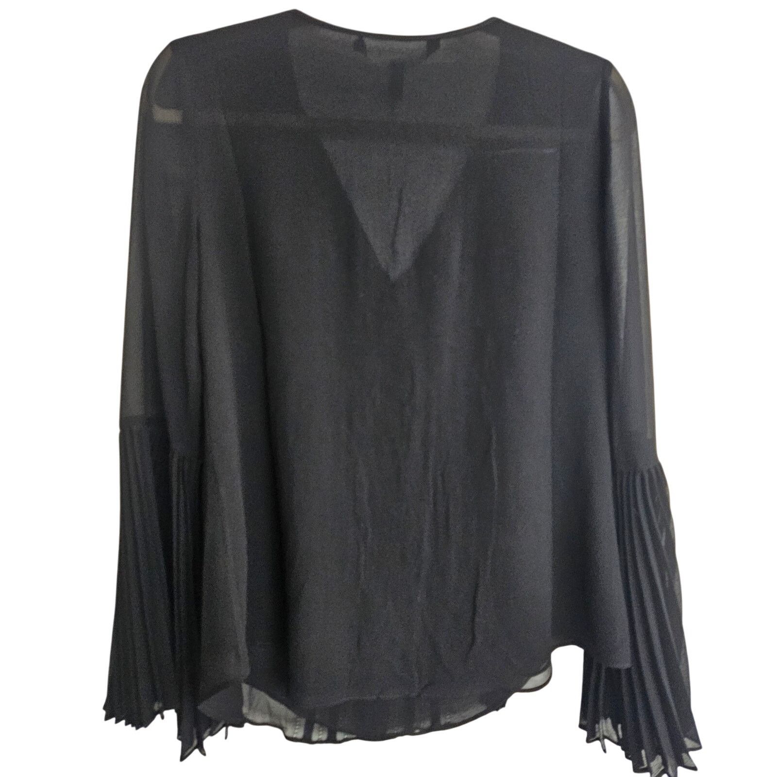 White House Black Market White House Black Market Blouse Women 0 Pintuck Bell Sleeve Size XS / US 0-2 / IT 36-38 - 8 Thumbnail